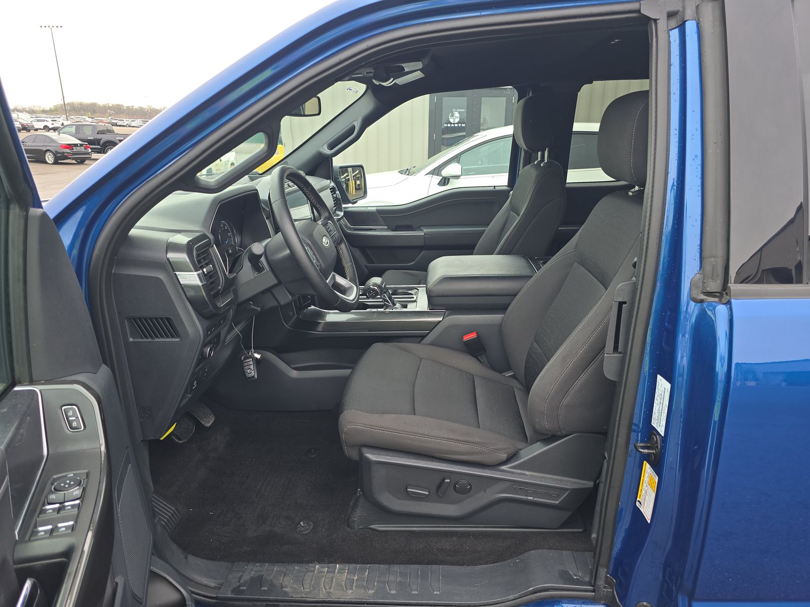 2023 Ford F-150 XL AWD