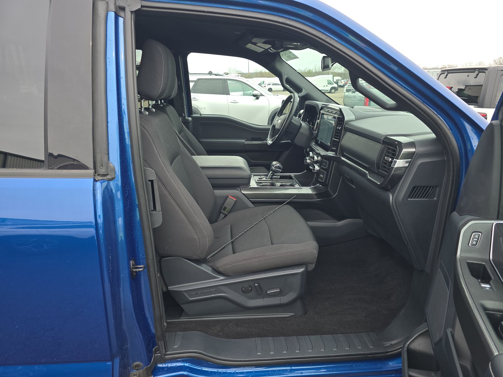 2023 Ford F-150 XL AWD