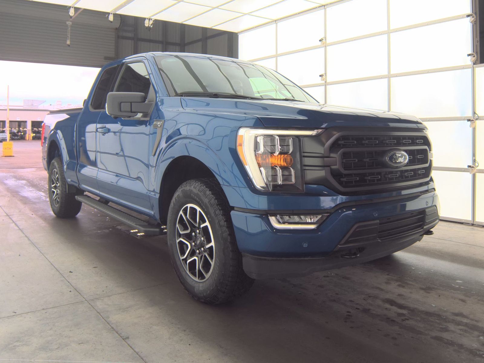 2023 Ford F-150 XL AWD