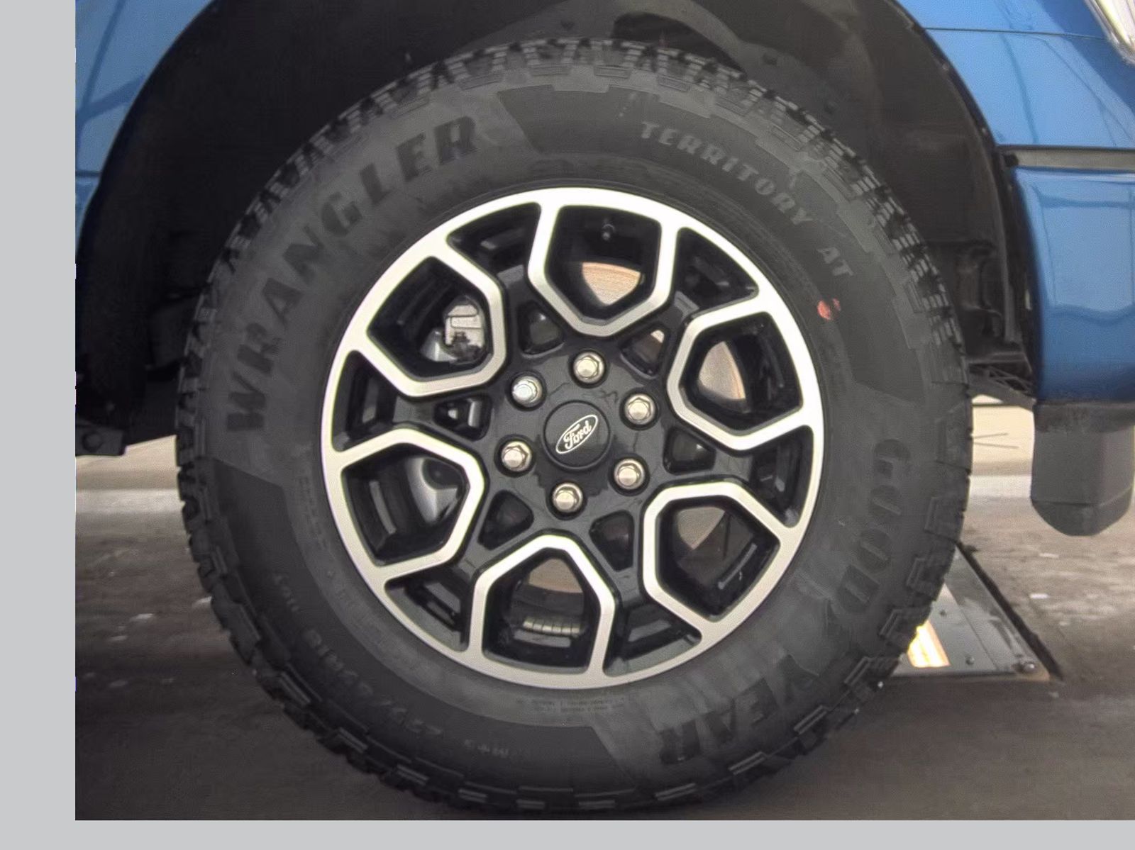 2023 Ford F-150 XL AWD