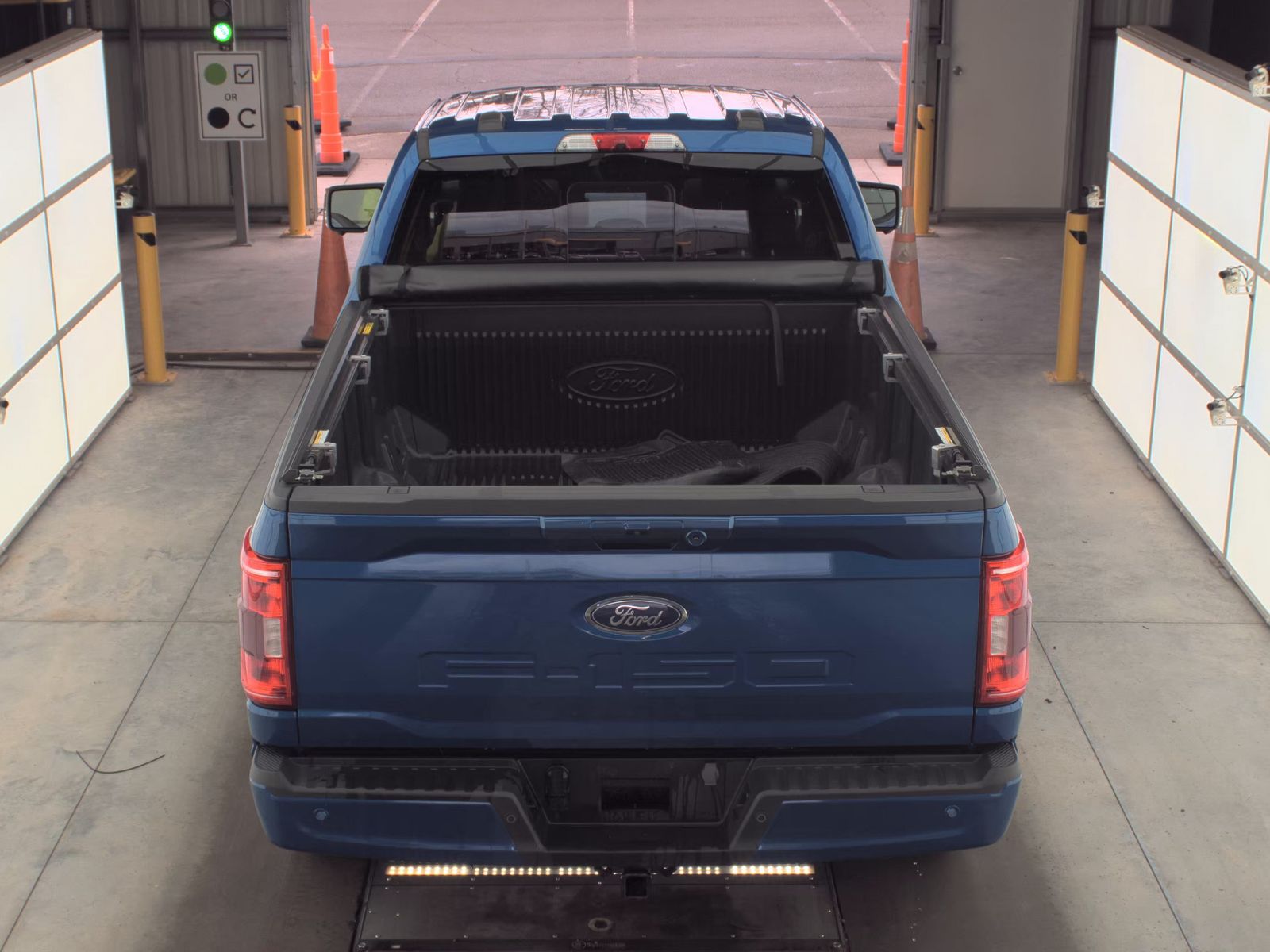 2023 Ford F-150 XL AWD