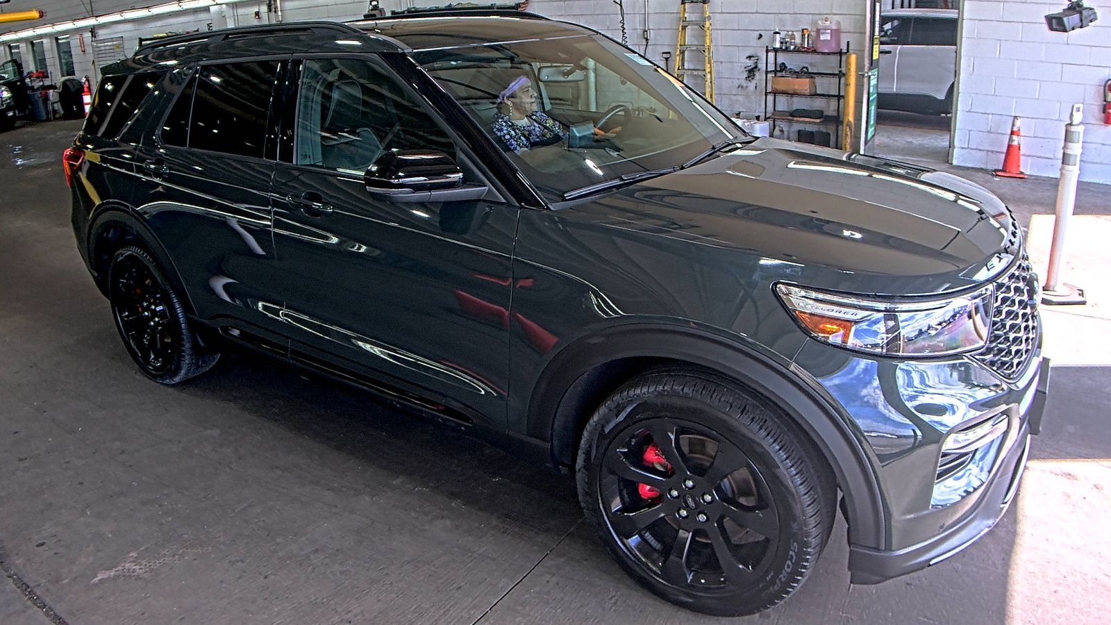 2023 Ford Explorer ST AWD
