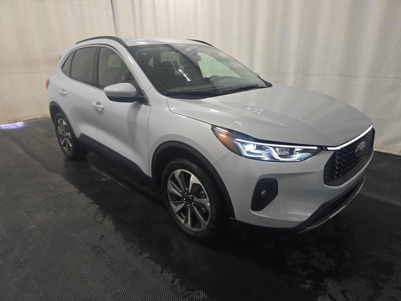 2025 Ford Escape Platinum AWD