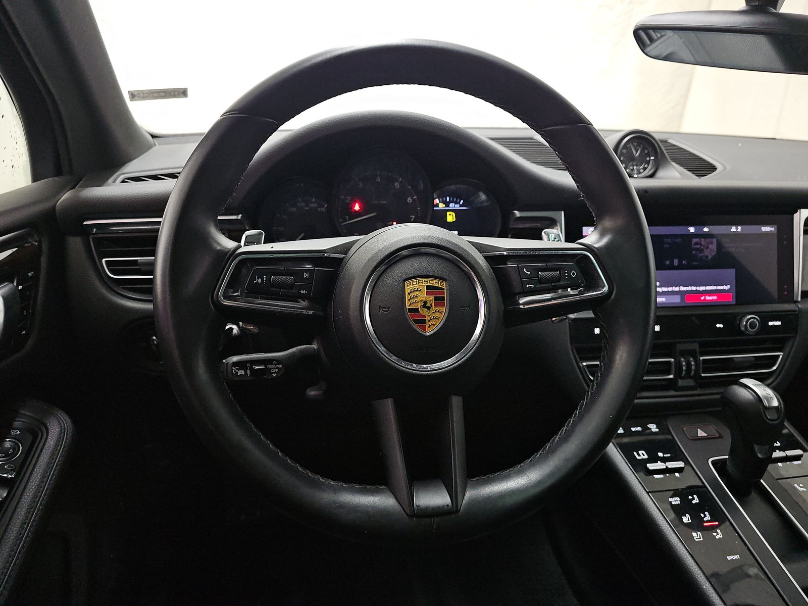 2022 Porsche Macan Base AWD