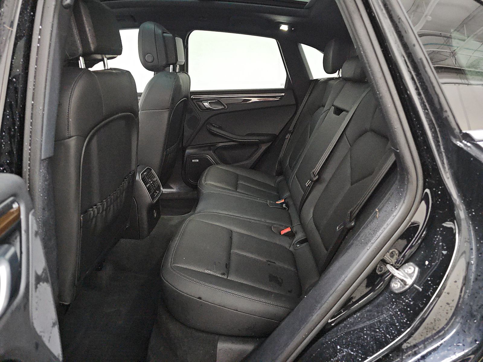 2022 Porsche Macan Base AWD