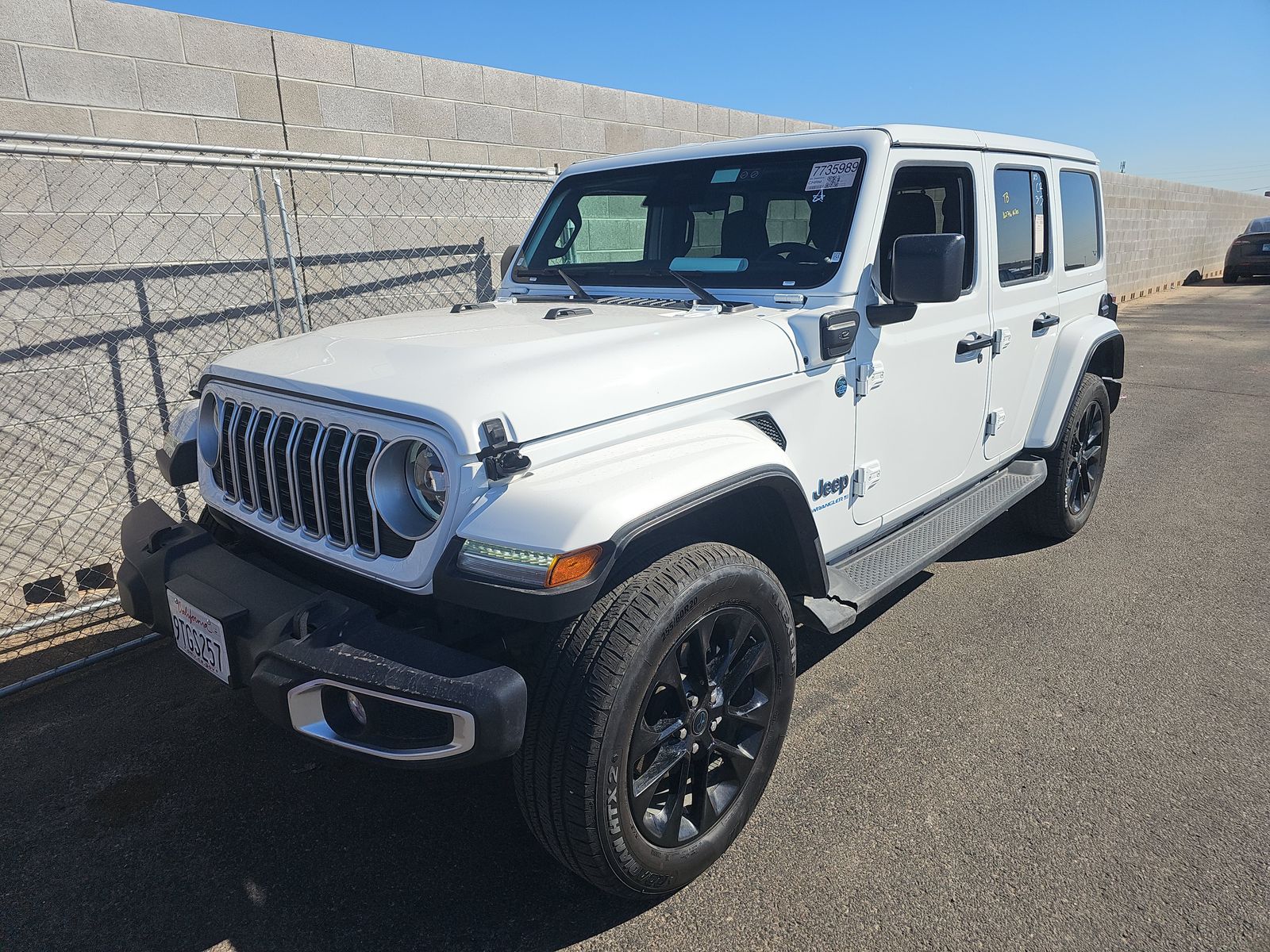 JEEP SAHARA - 1