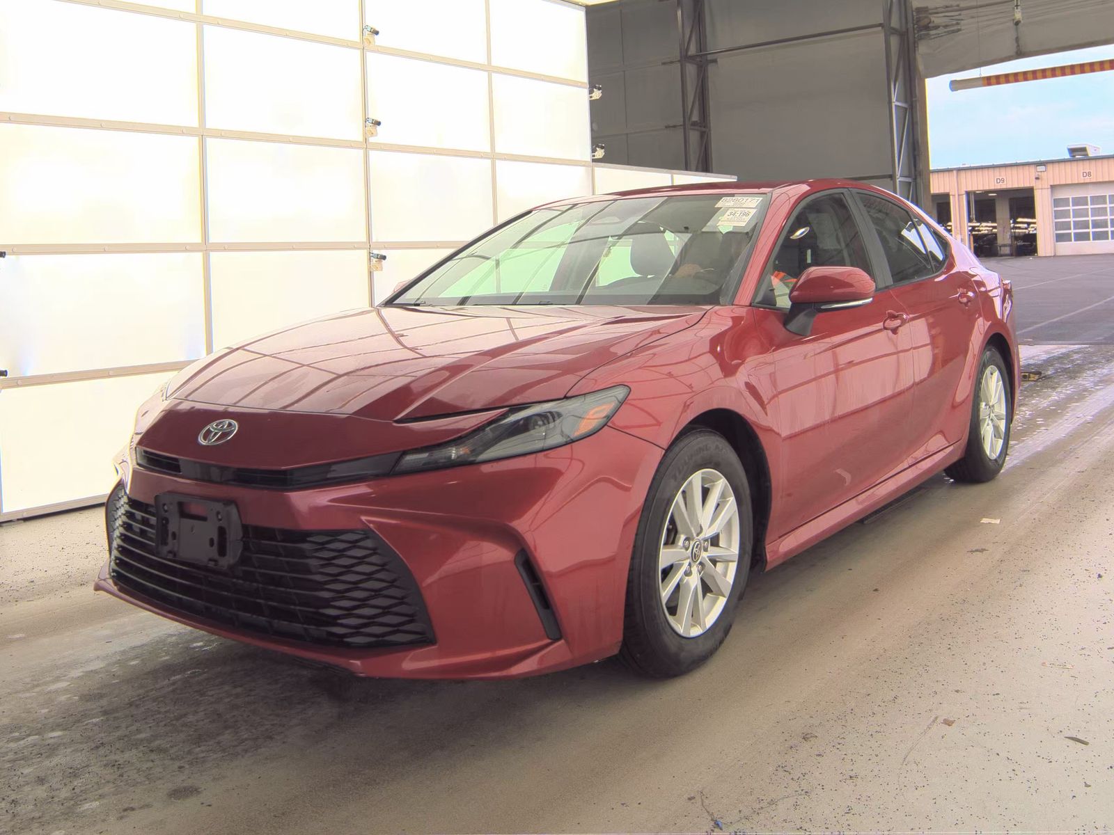 2025 Toyota Camry SE FWD