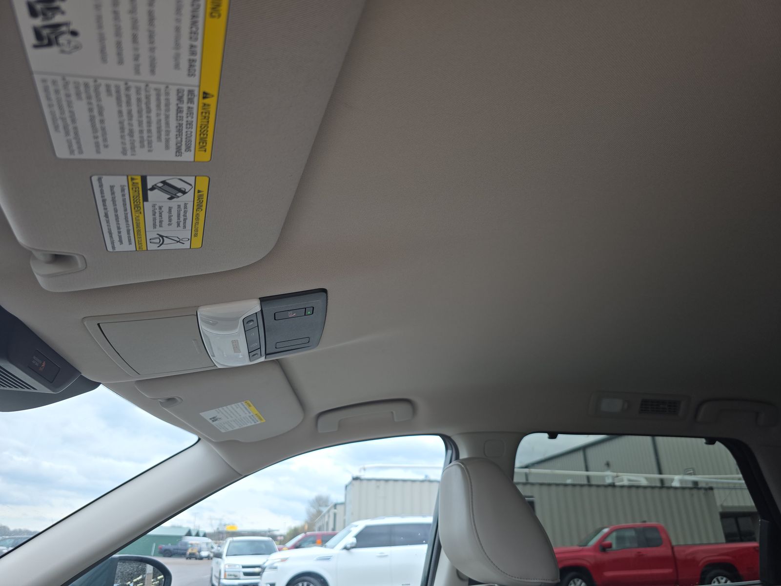 2025 Nissan Pathfinder SL AWD