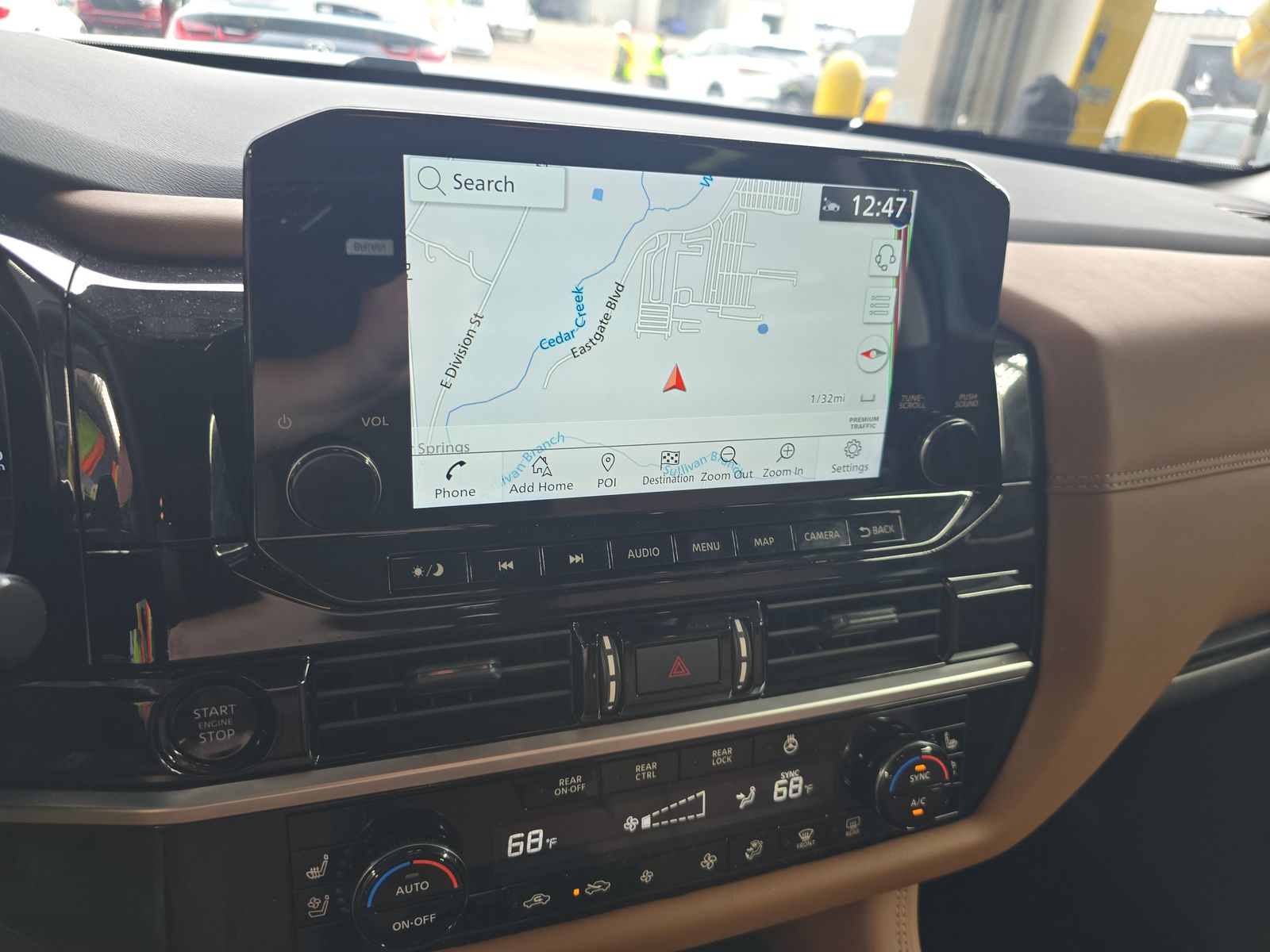 2025 Nissan Pathfinder Platinum FWD