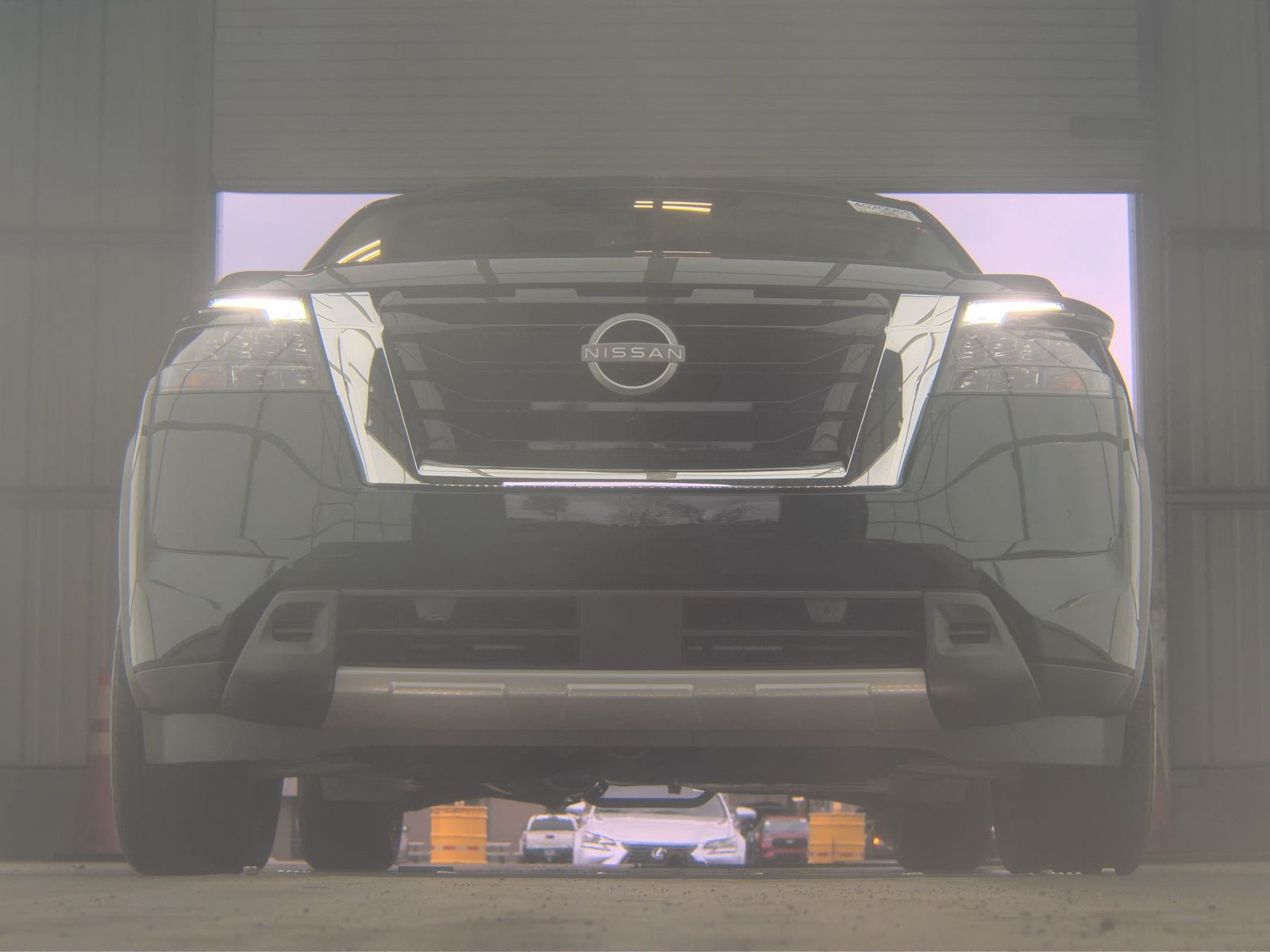 2025 Nissan Pathfinder Platinum FWD