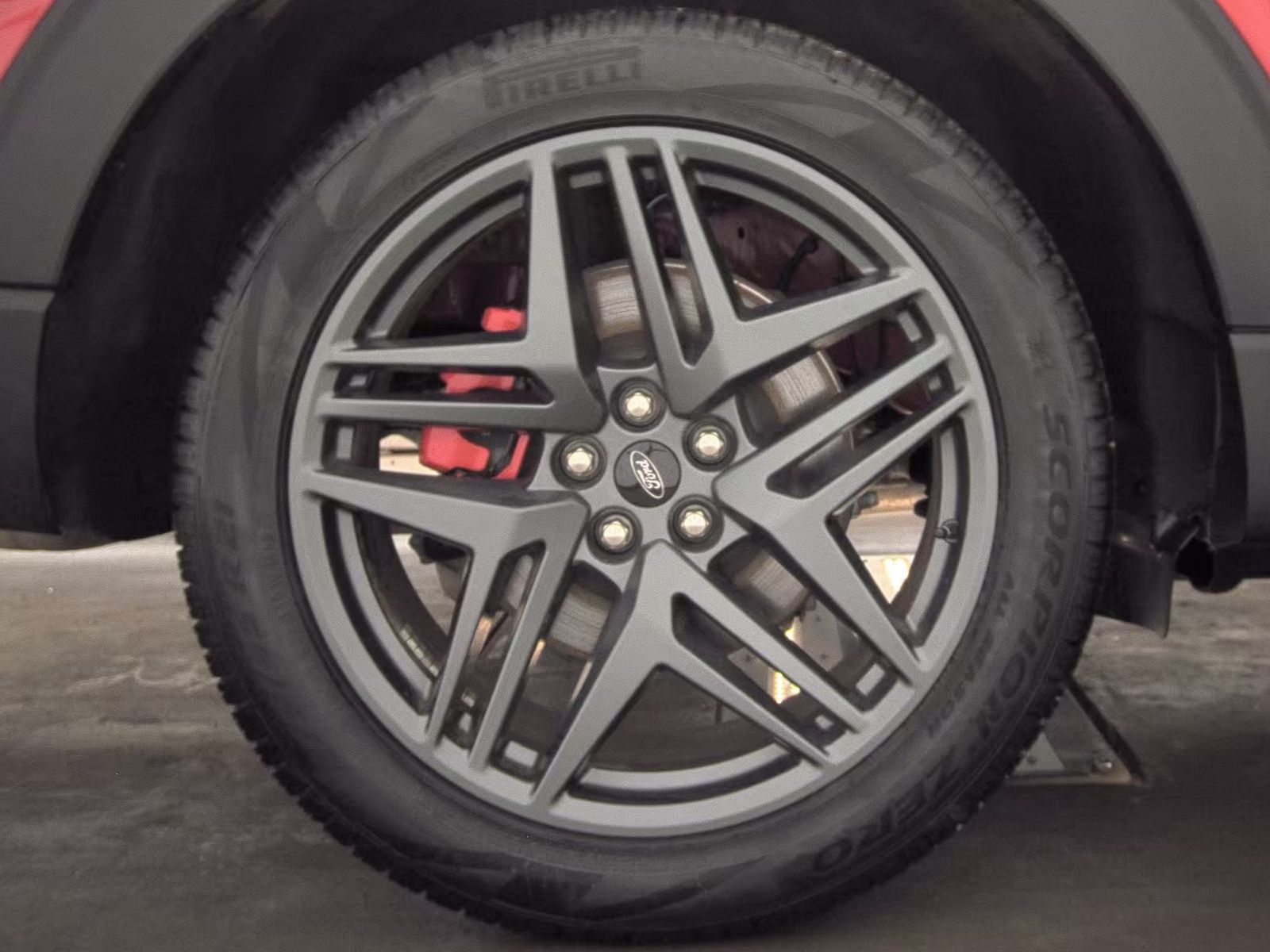 2025 Ford Explorer ST-Line AWD