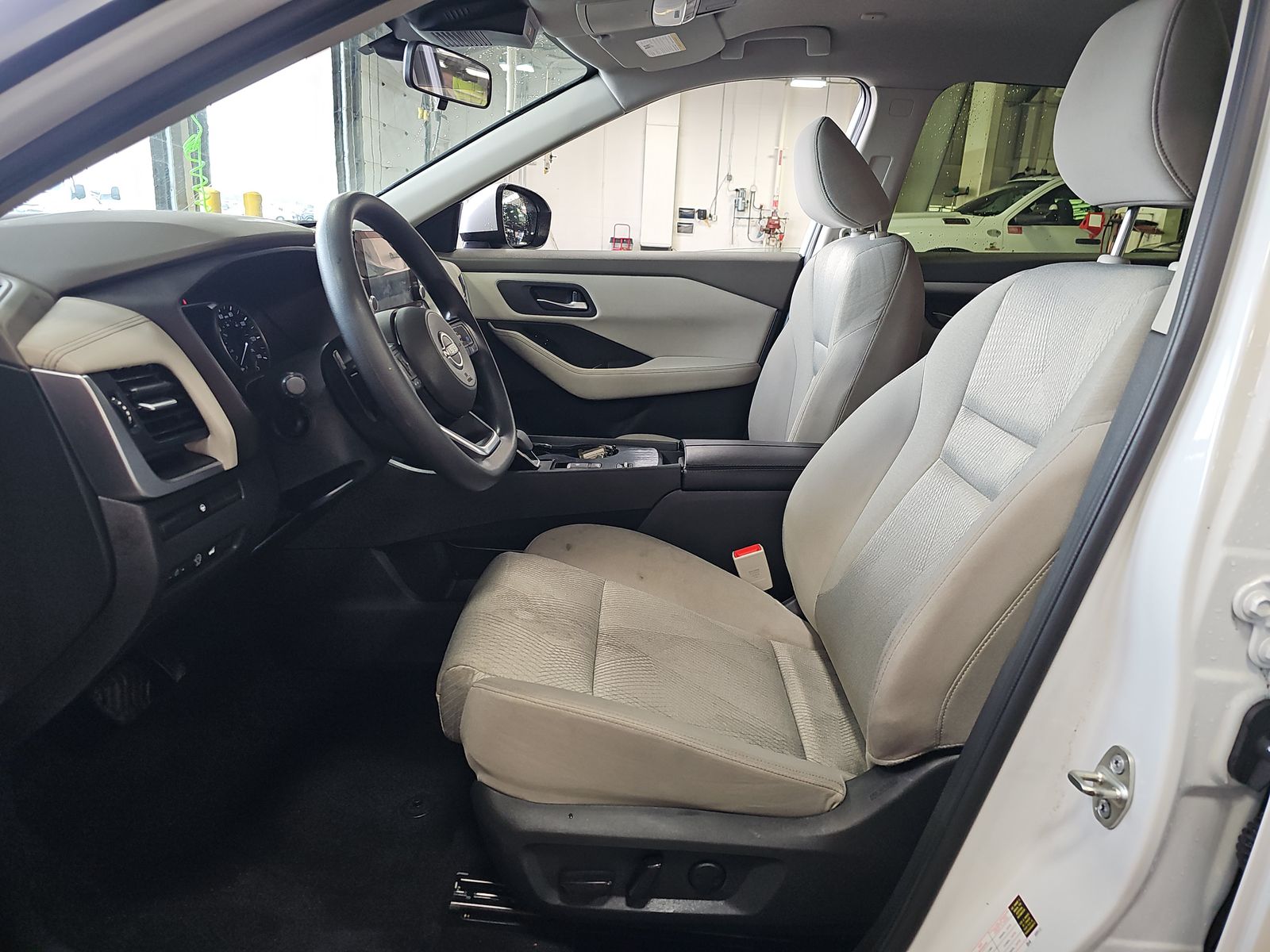 2024 Nissan Rogue SV FWD