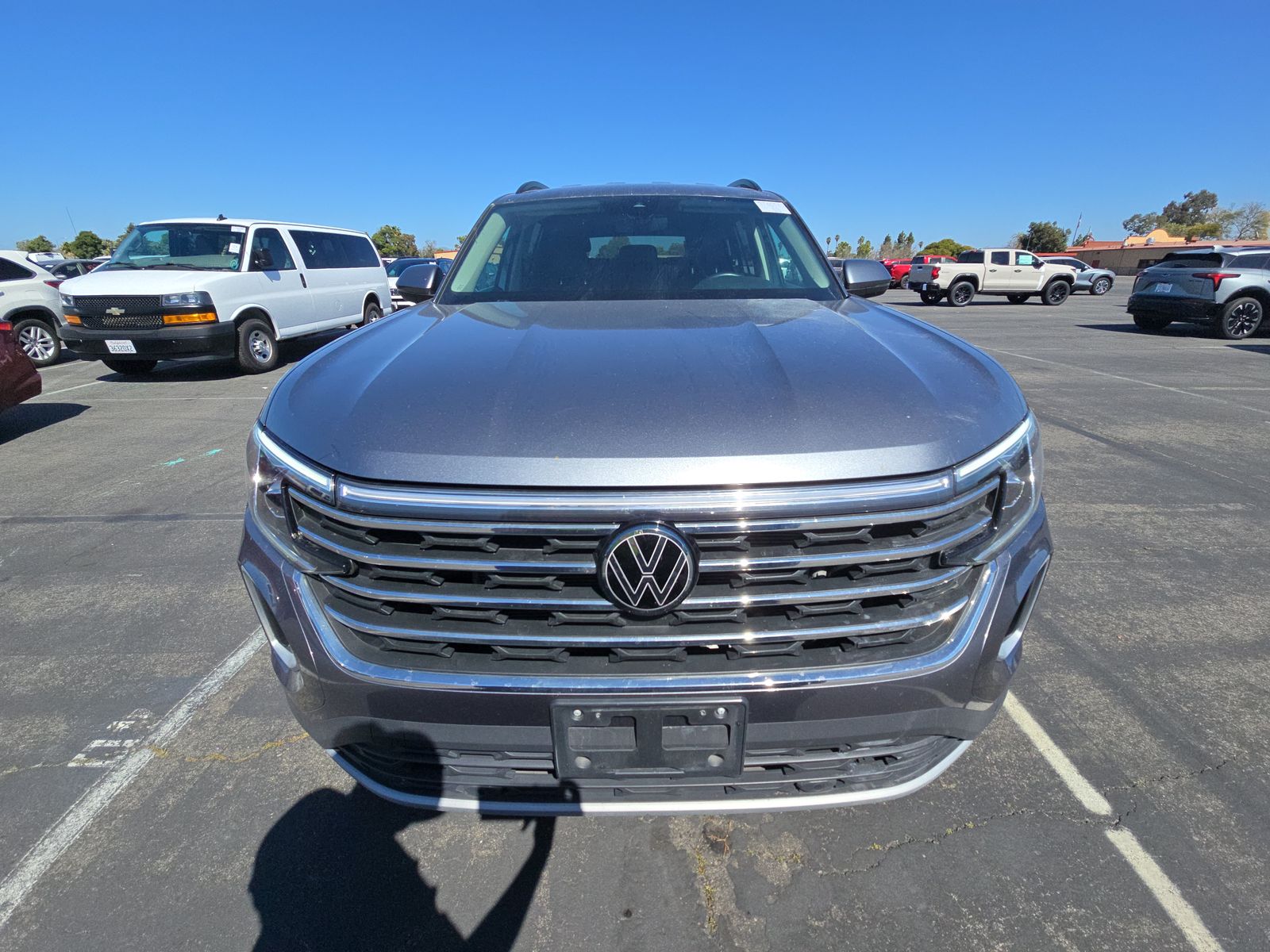2024 Volkswagen Atlas 2.0T SE AWD