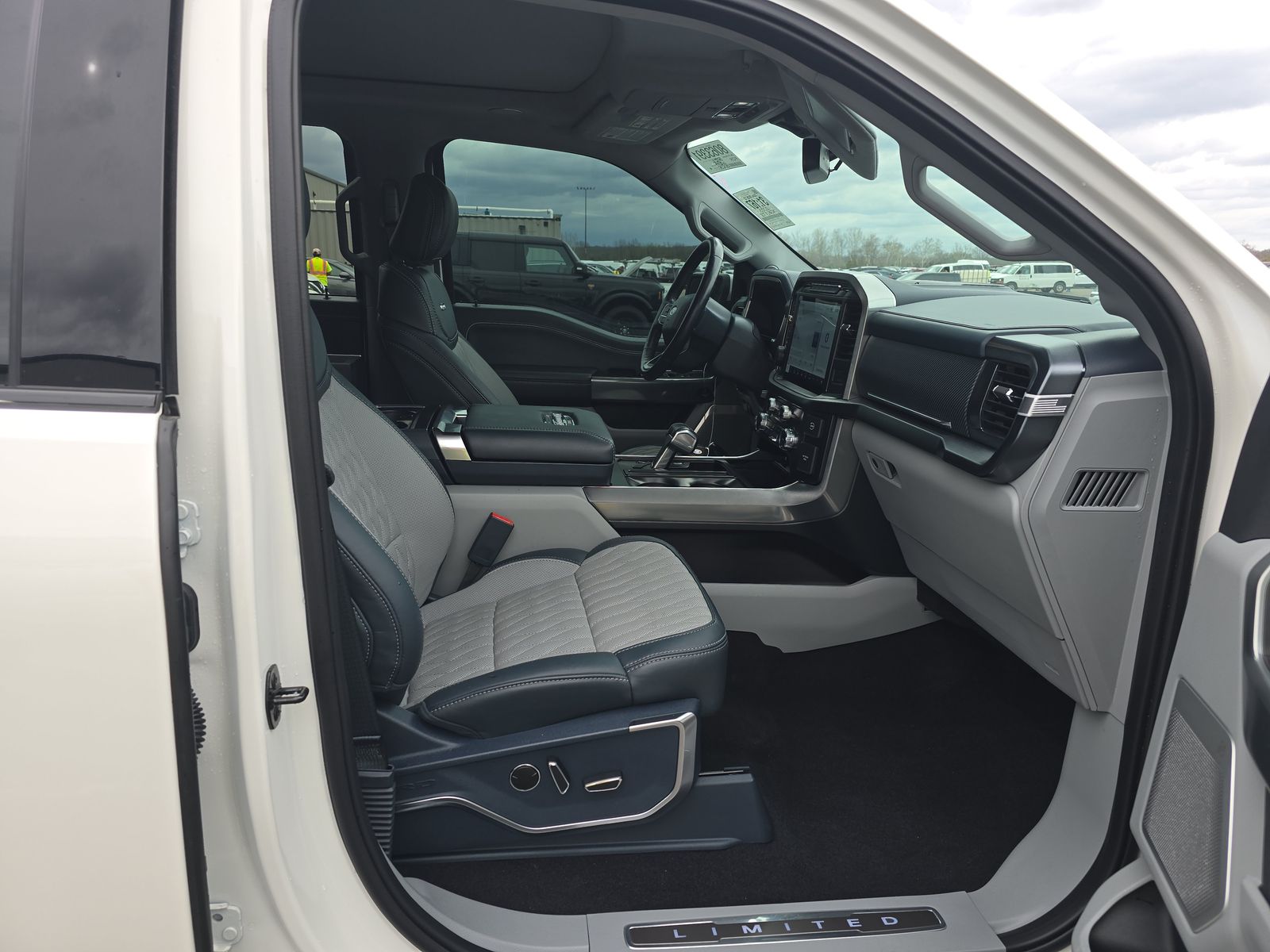 2023 Ford F-150 Hybrid Limited AWD