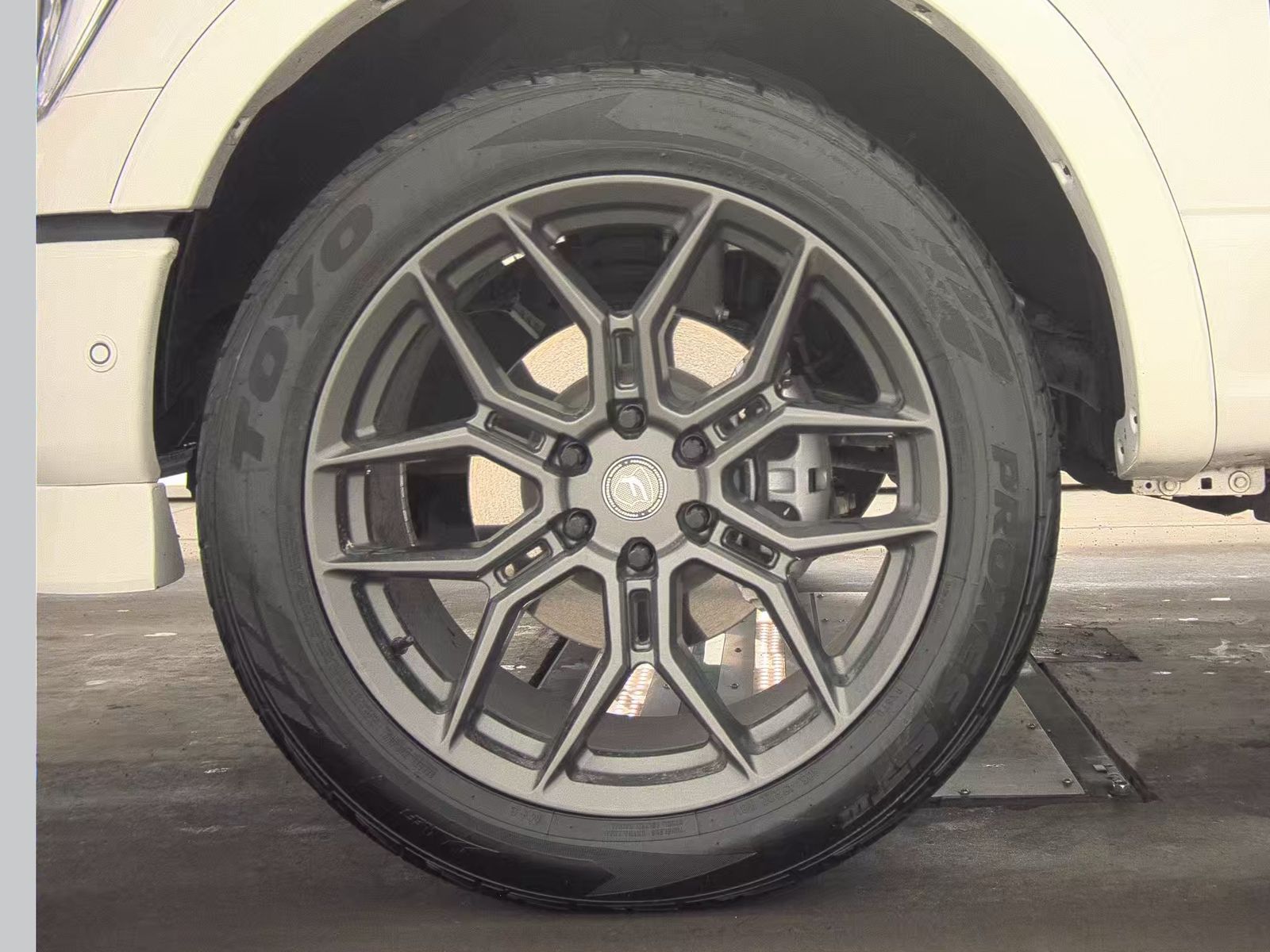 2023 Ford F-150 Hybrid Limited AWD