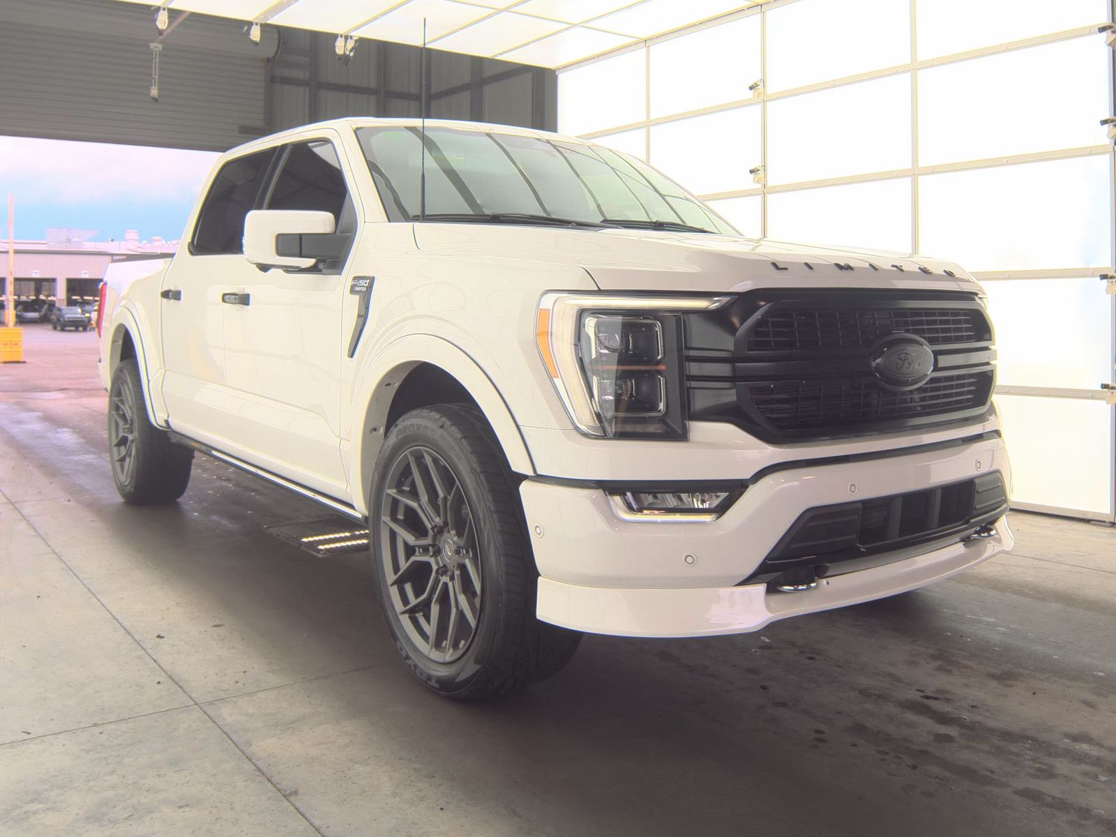 2023 Ford F-150 Hybrid Limited AWD