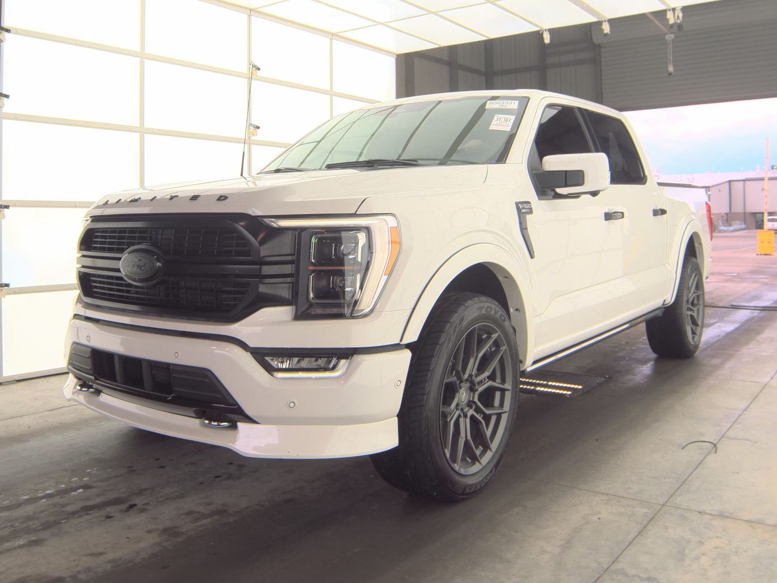 2023 Ford F-150 Hybrid Limited AWD