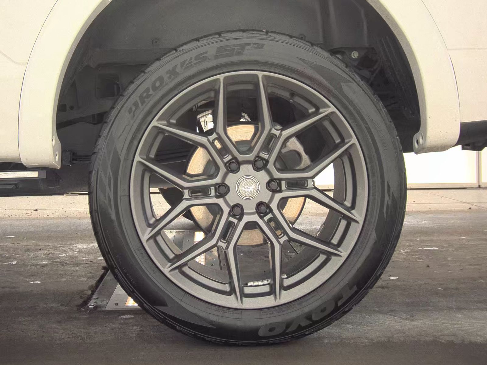 2023 Ford F-150 Hybrid Limited AWD