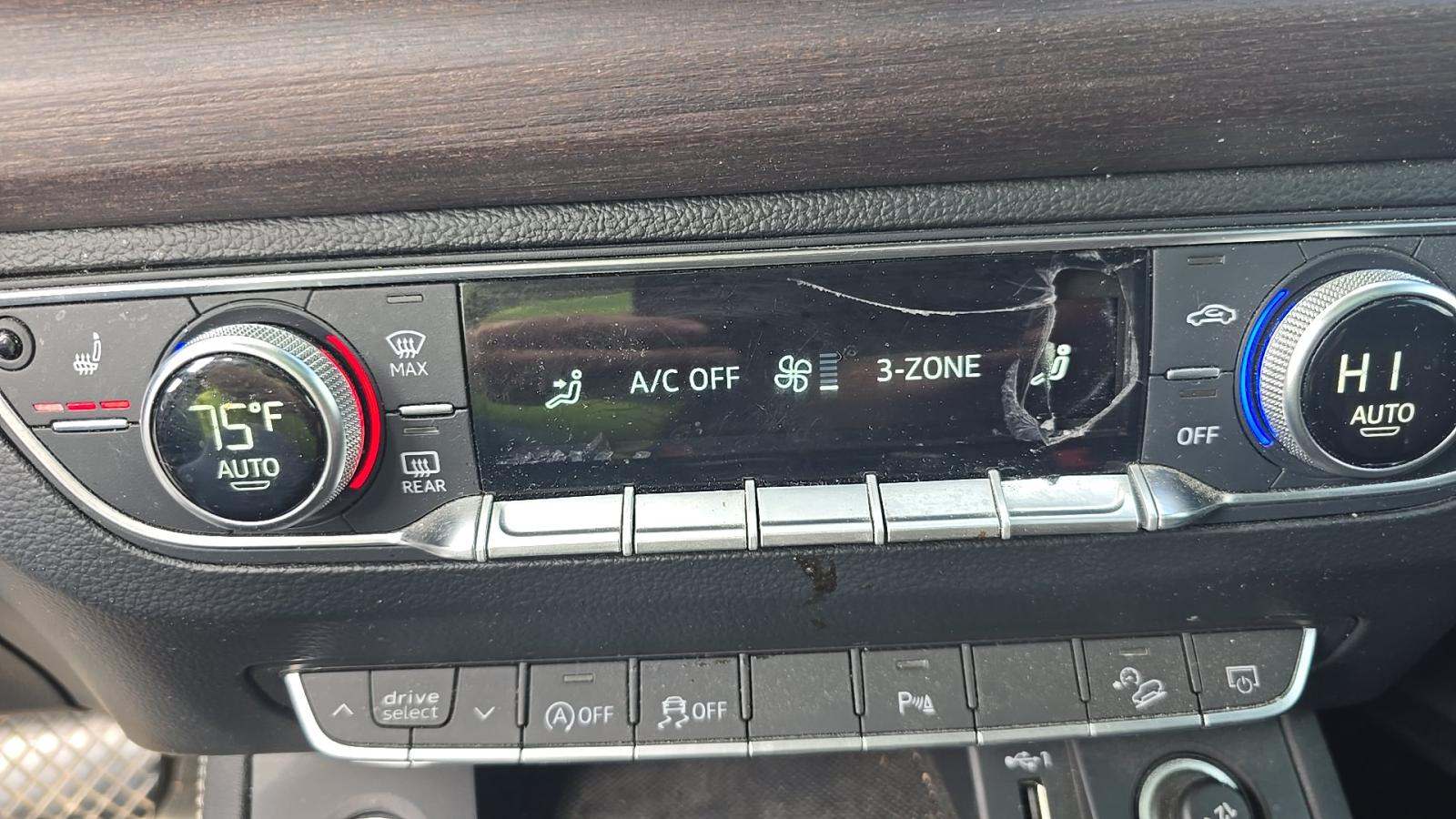 2022 Audi Q5 S line Premium Plus AWD