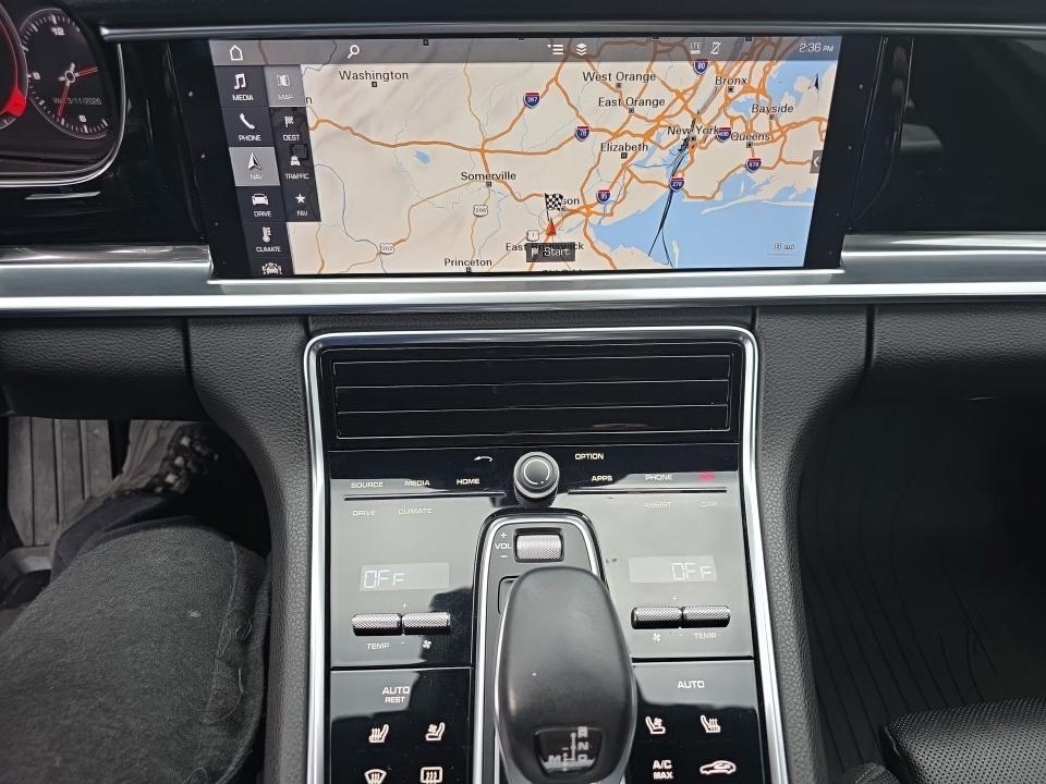 2017 Porsche Panamera 4 AWD