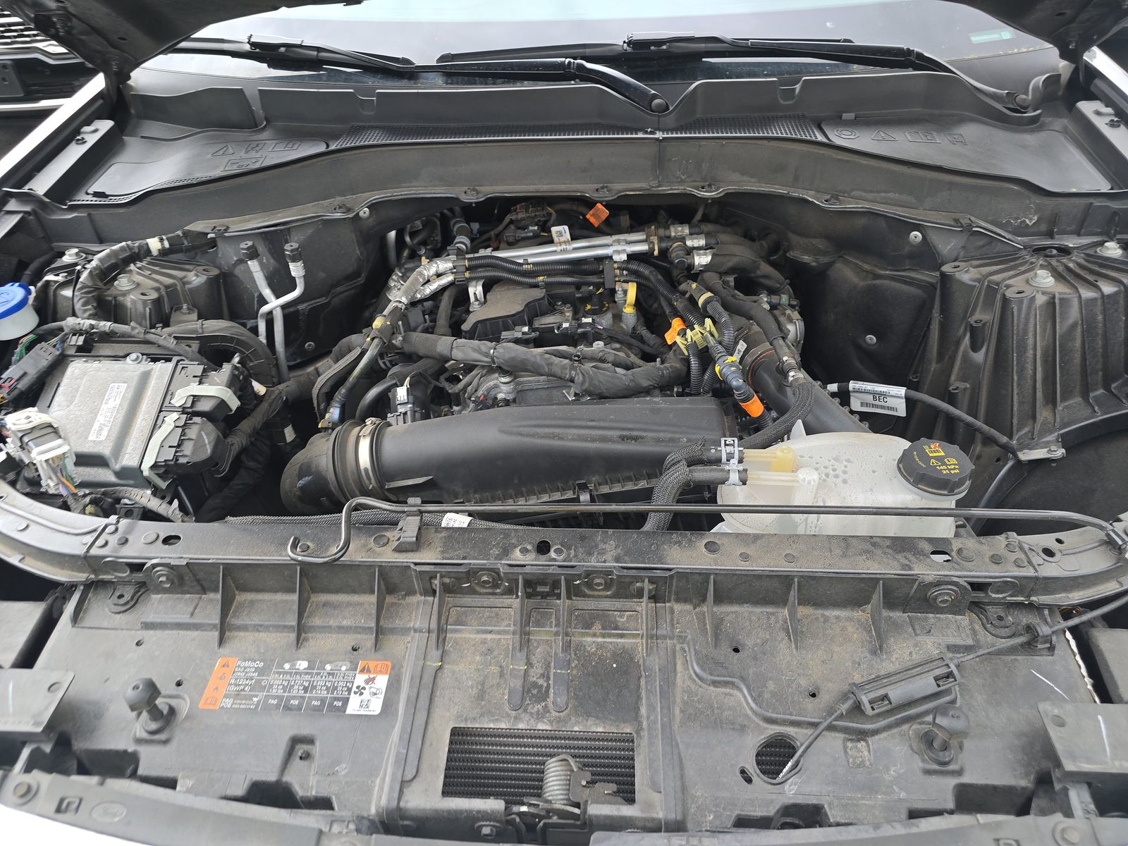 2025 Ford Explorer Active AWD