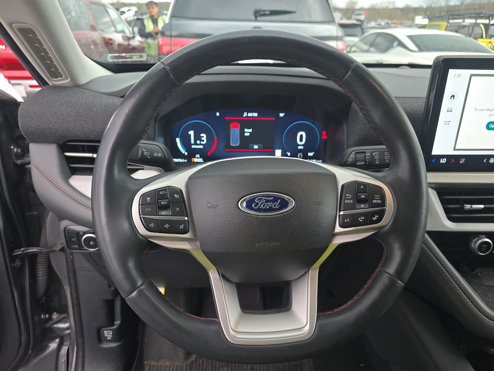 2025 Ford Explorer Active AWD