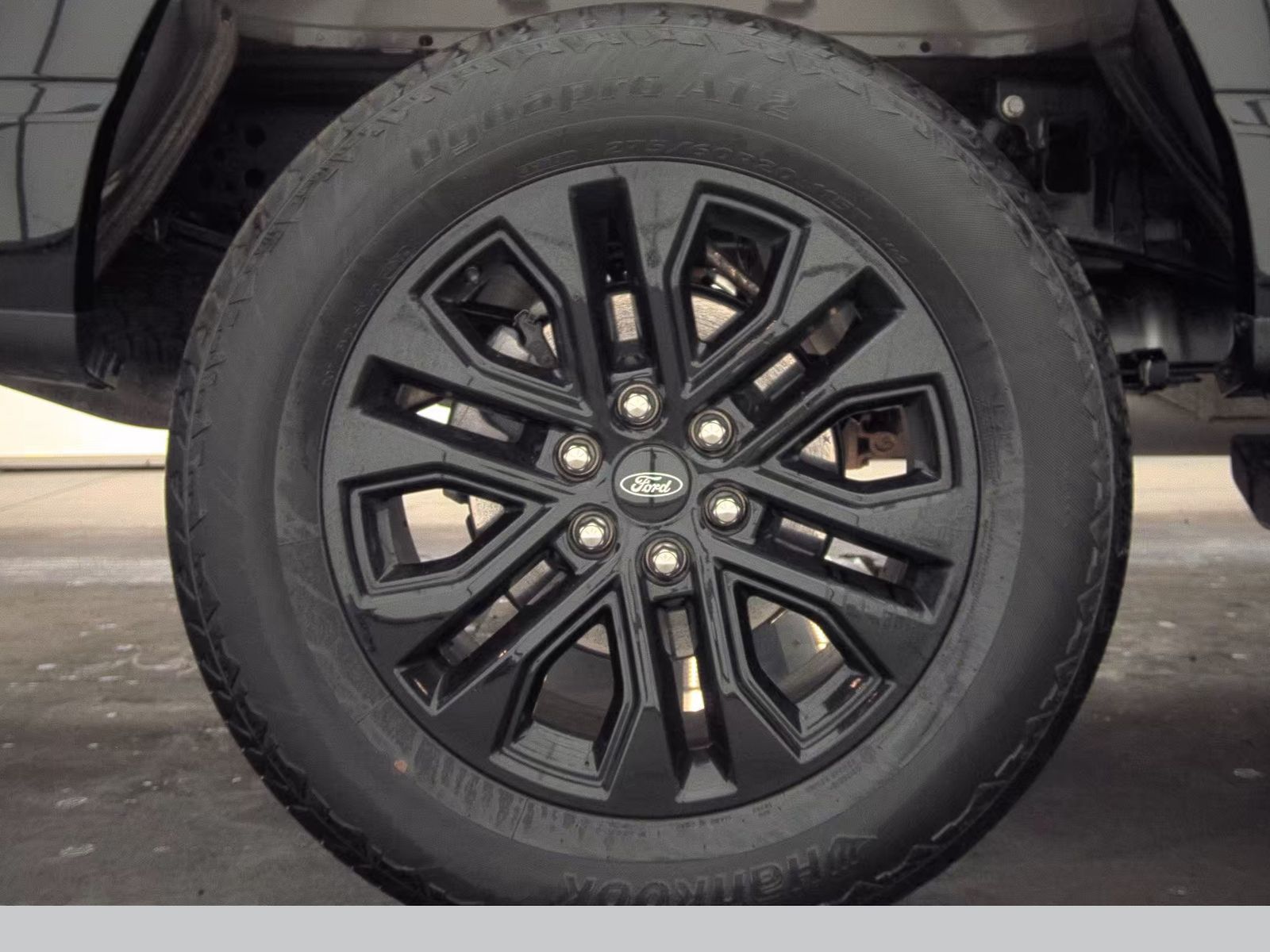 2025 Ford F-150 Hybrid Lariat AWD