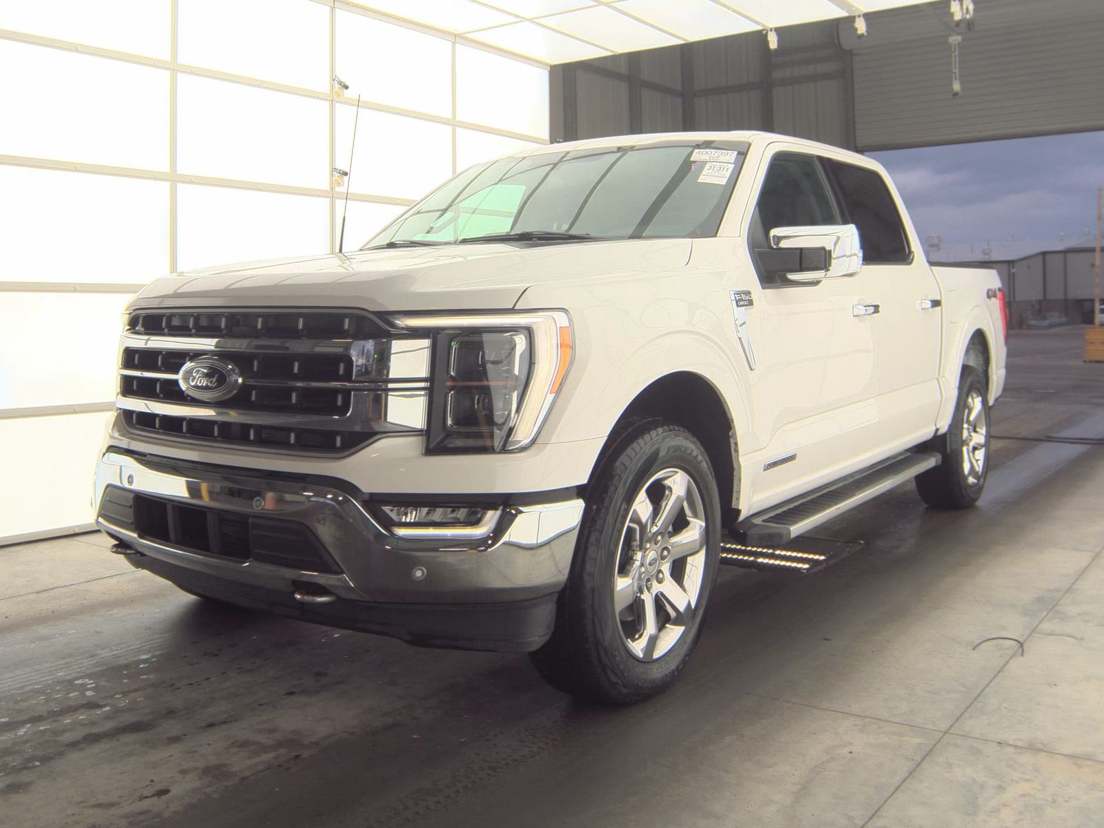 2023 Ford F-150 Hybrid Lariat AWD