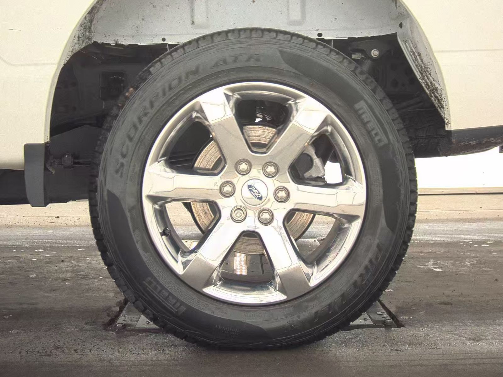 2023 Ford F-150 Hybrid Lariat AWD