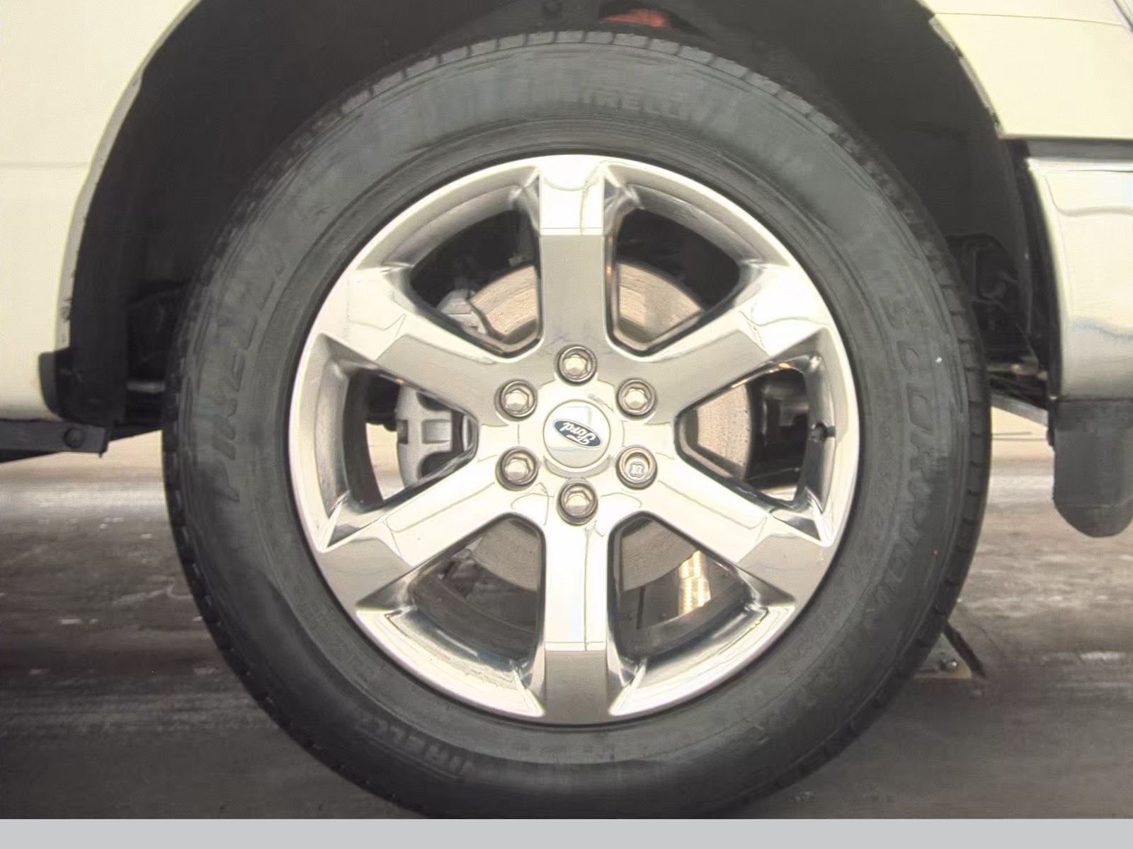 2023 Ford F-150 Hybrid Lariat AWD