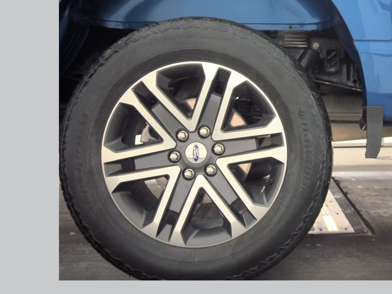 2023 Ford F-150 XL AWD