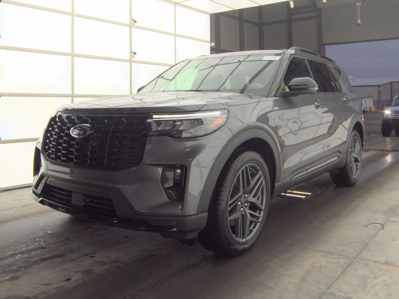 2025 Ford Explorer ST-Line AWD