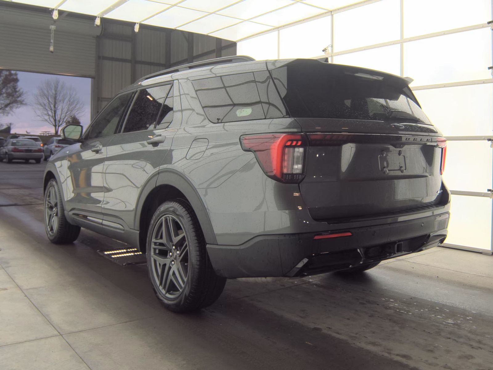 2025 Ford Explorer ST-Line AWD