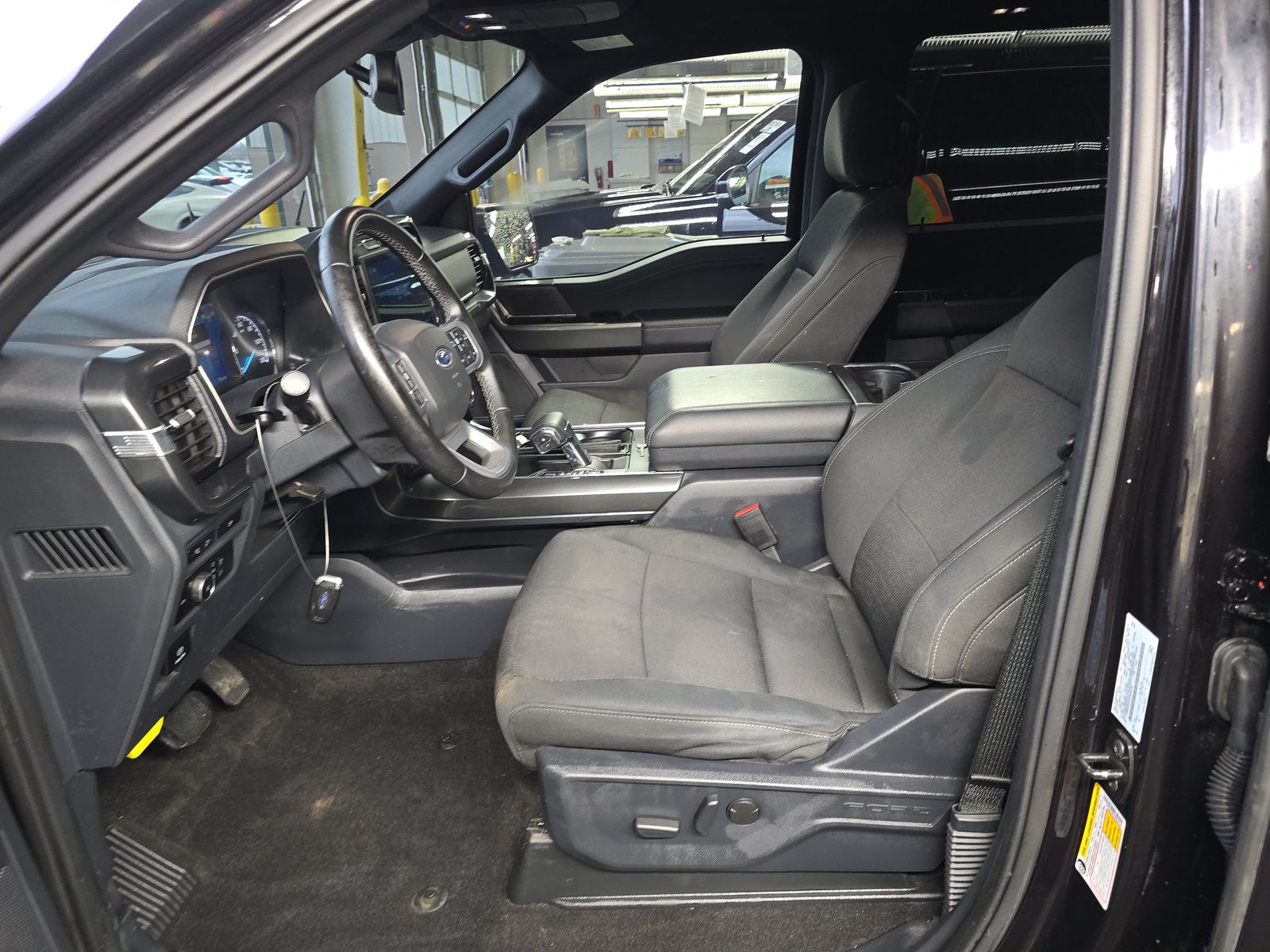 2023 Ford F-150 XLT AWD