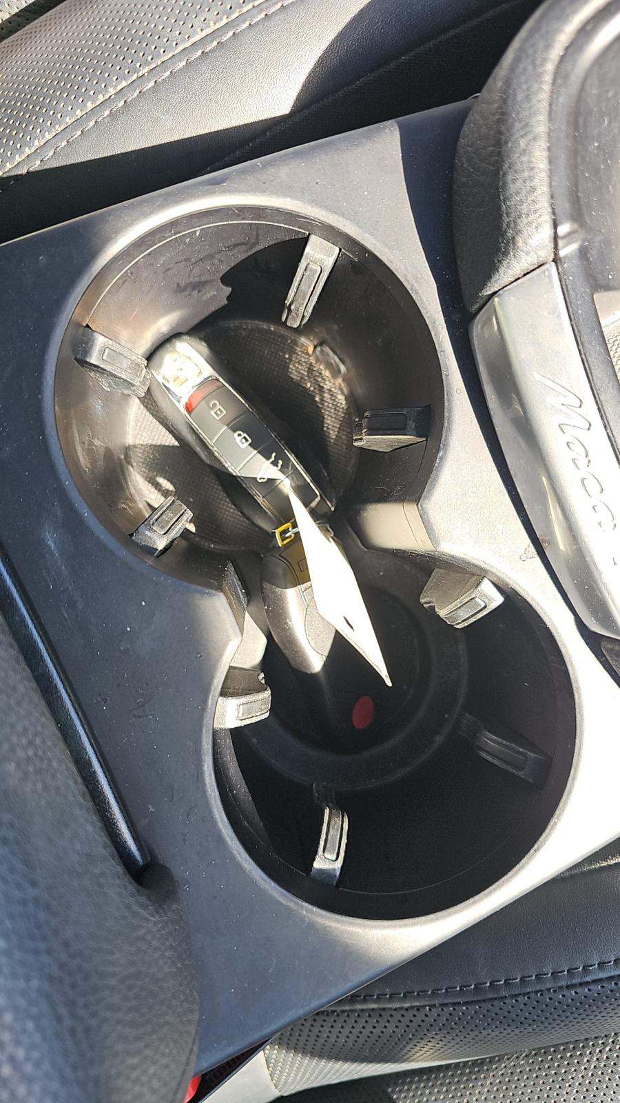 2022 Porsche Macan Base AWD