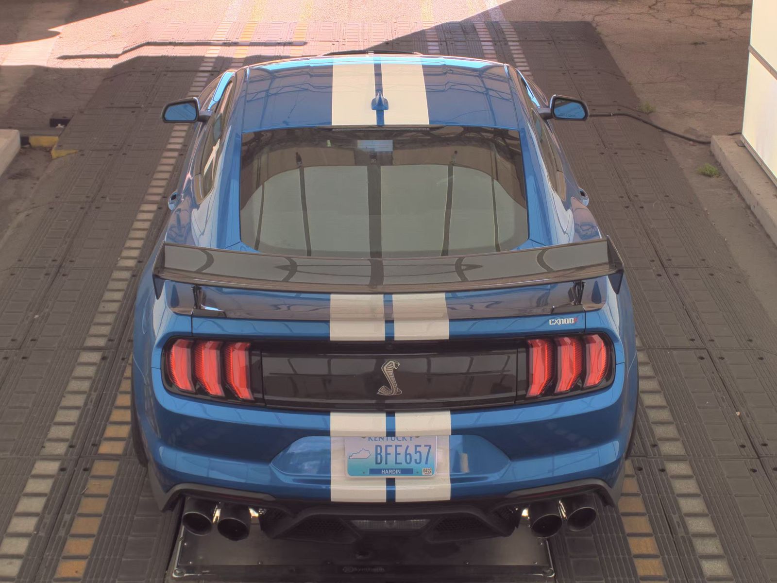 FORD MUSTANG - 7