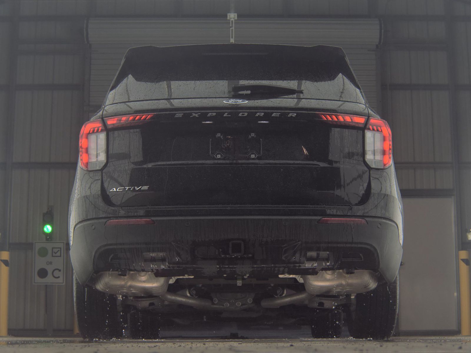 2025 Ford Explorer Active FWD