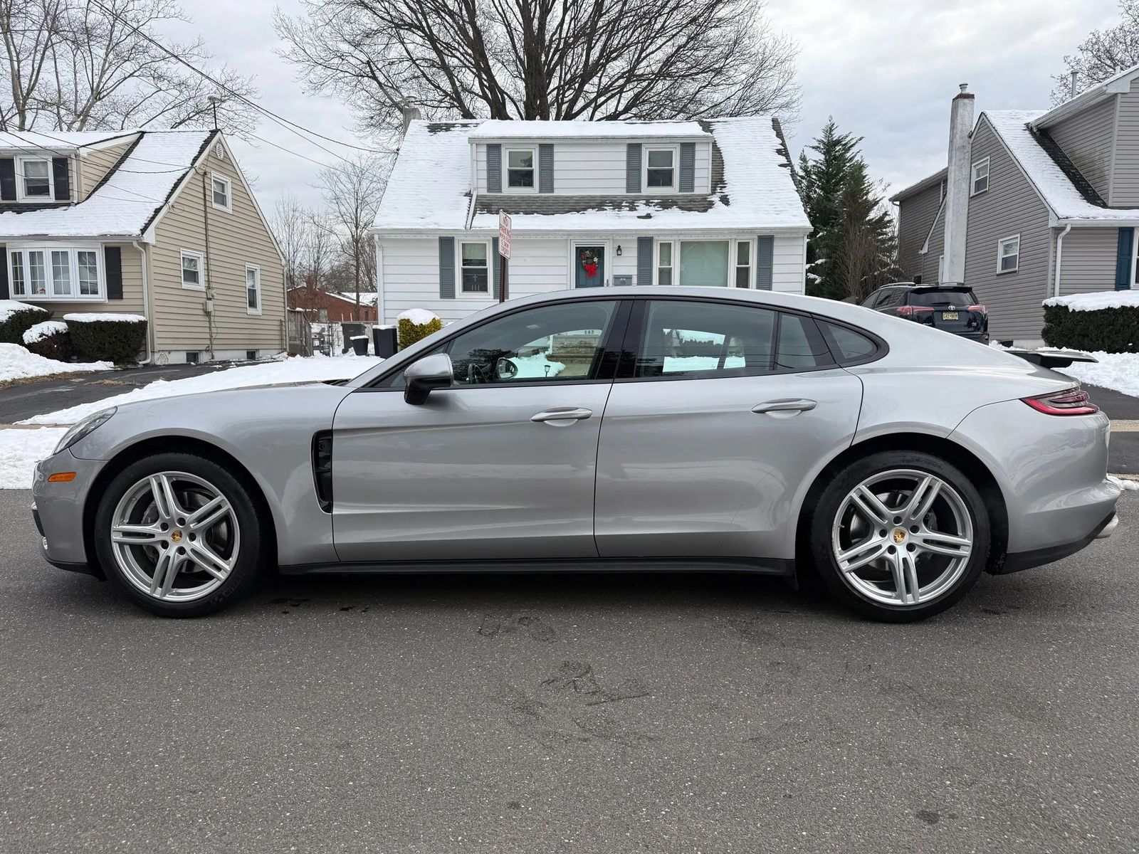 2017 Porsche Panamera 4 AWD