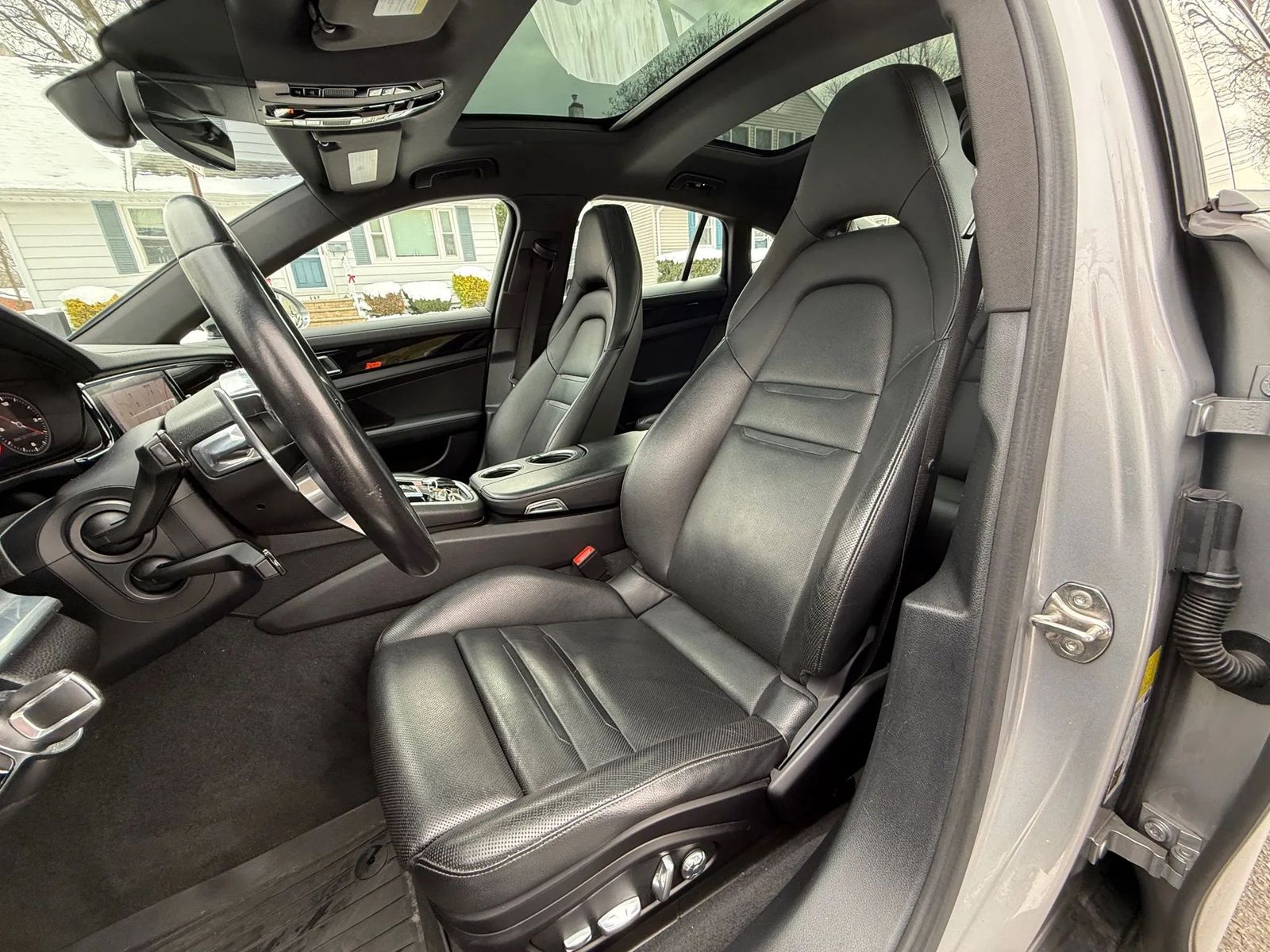 2017 Porsche Panamera 4 AWD