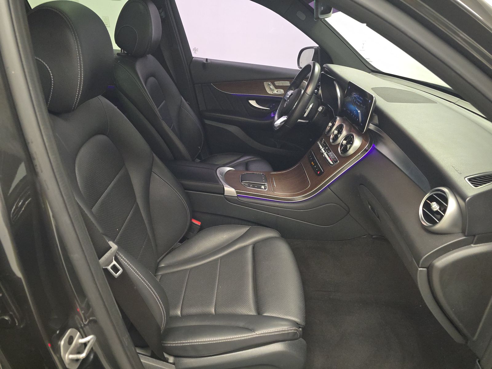 2022 Mercedes-Benz GLC GLC 300 AWD