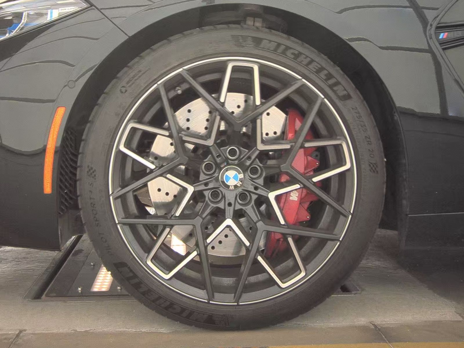 2025 BMW M8 Competition AWD