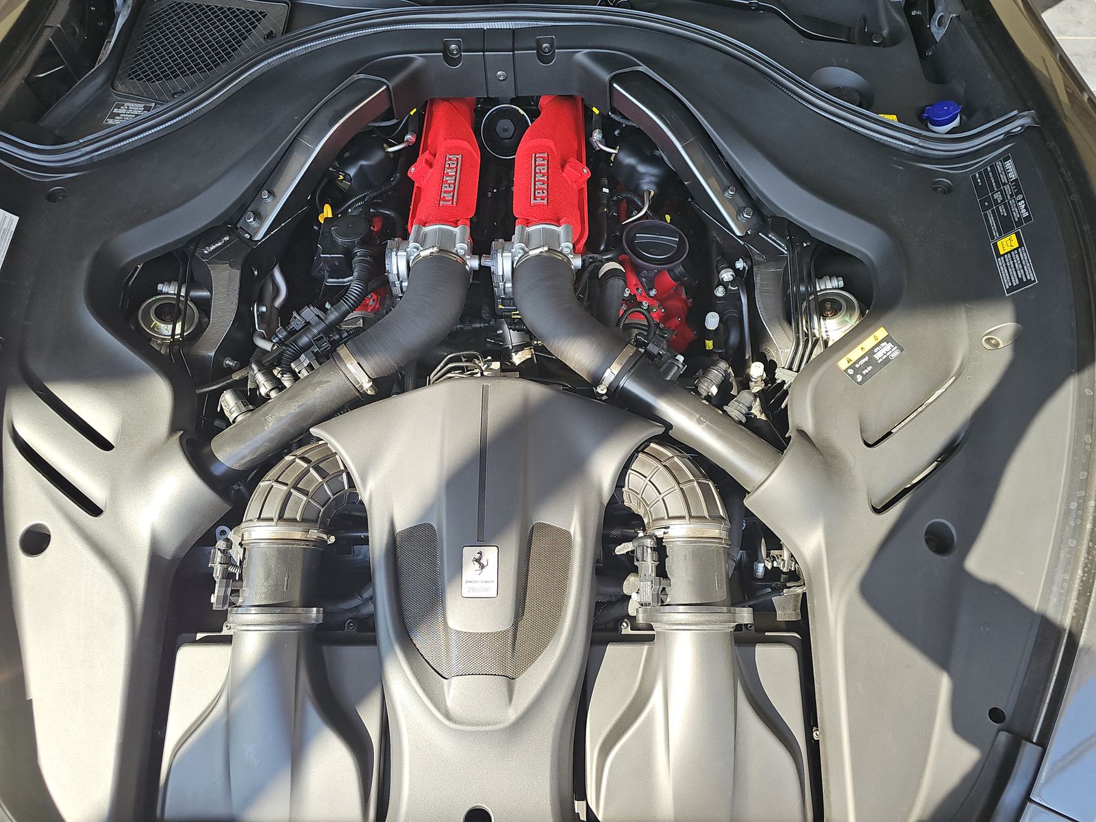 2021 Ferrari Roma Base RWD