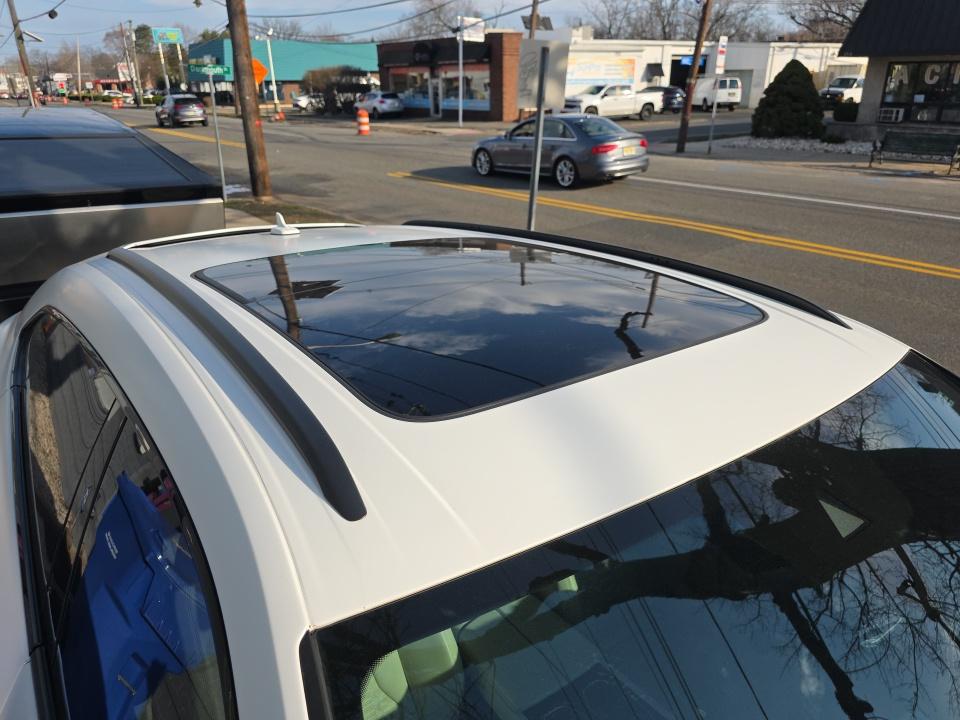 2022 Lamborghini Urus Pearl Capsule AWD