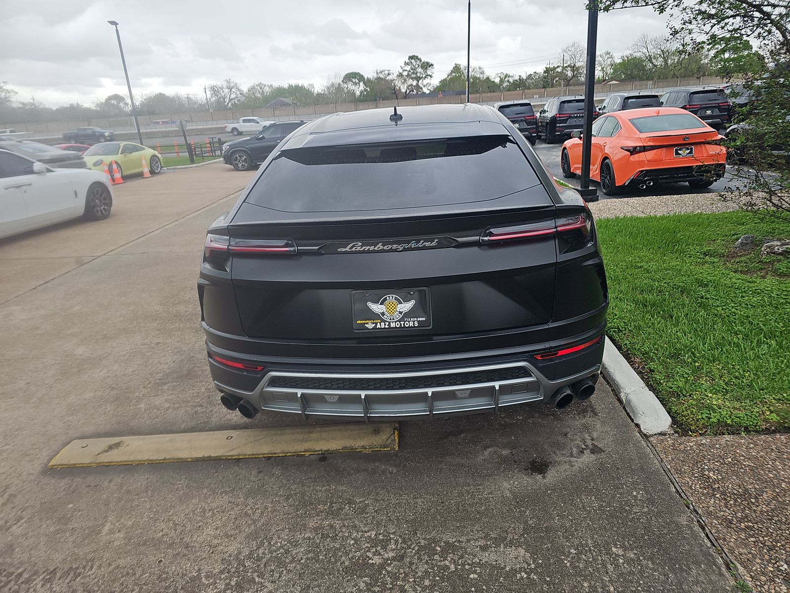 2021 Lamborghini Urus Base AWD