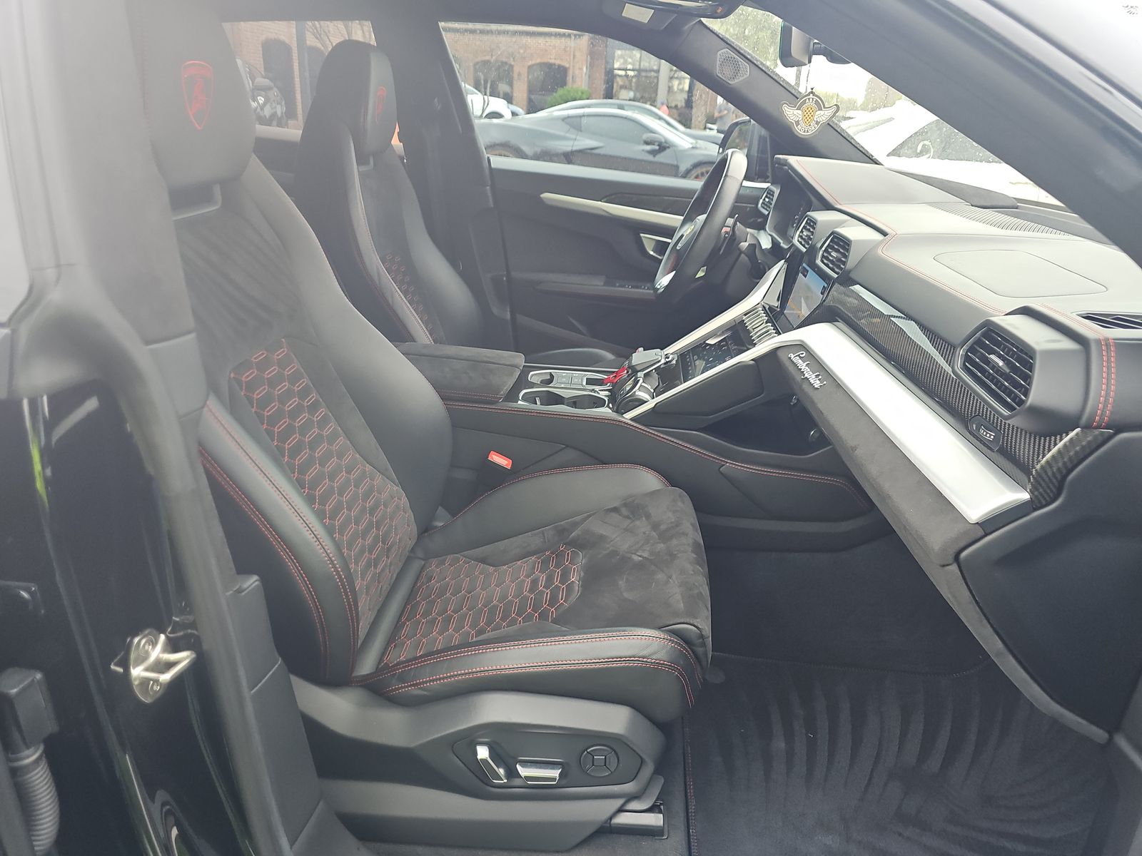 2021 Lamborghini Urus Base AWD