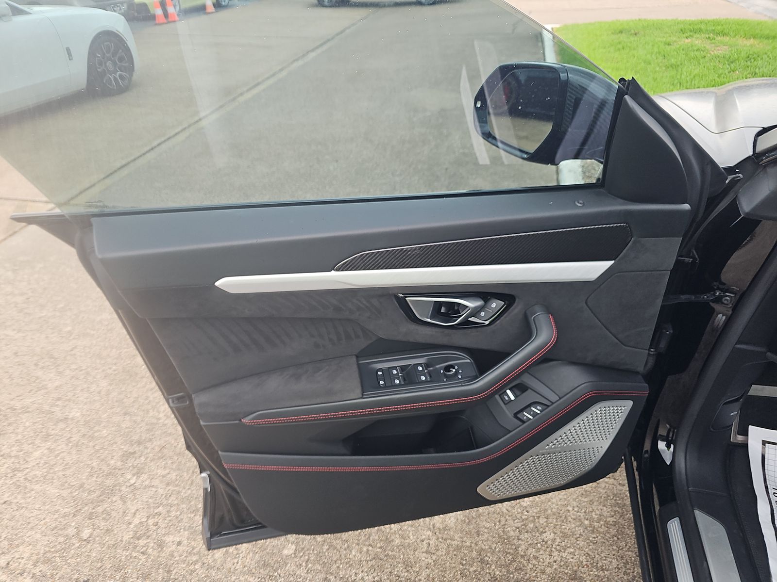 2021 Lamborghini Urus Base AWD