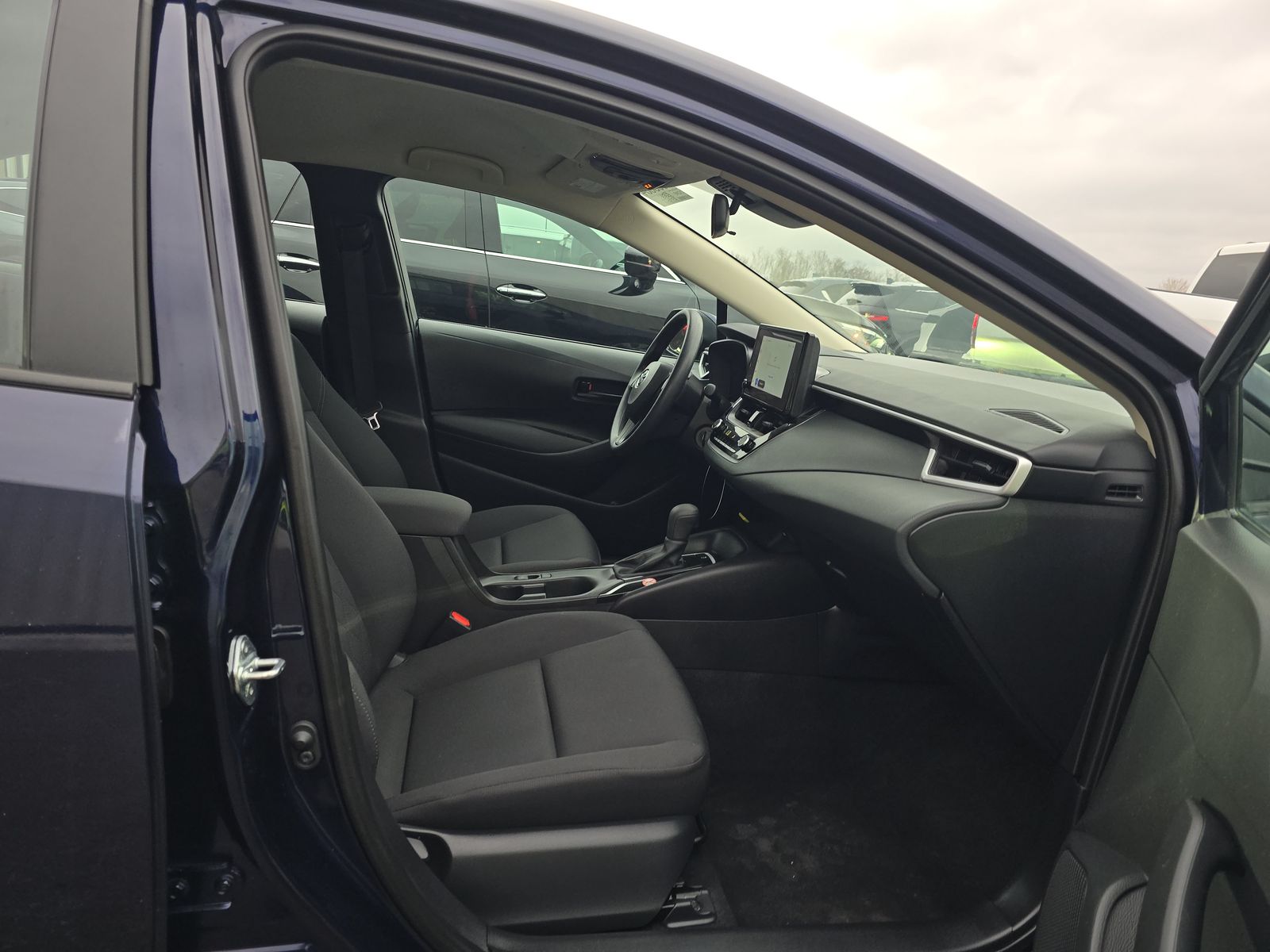 2025 Toyota Corolla LE FWD