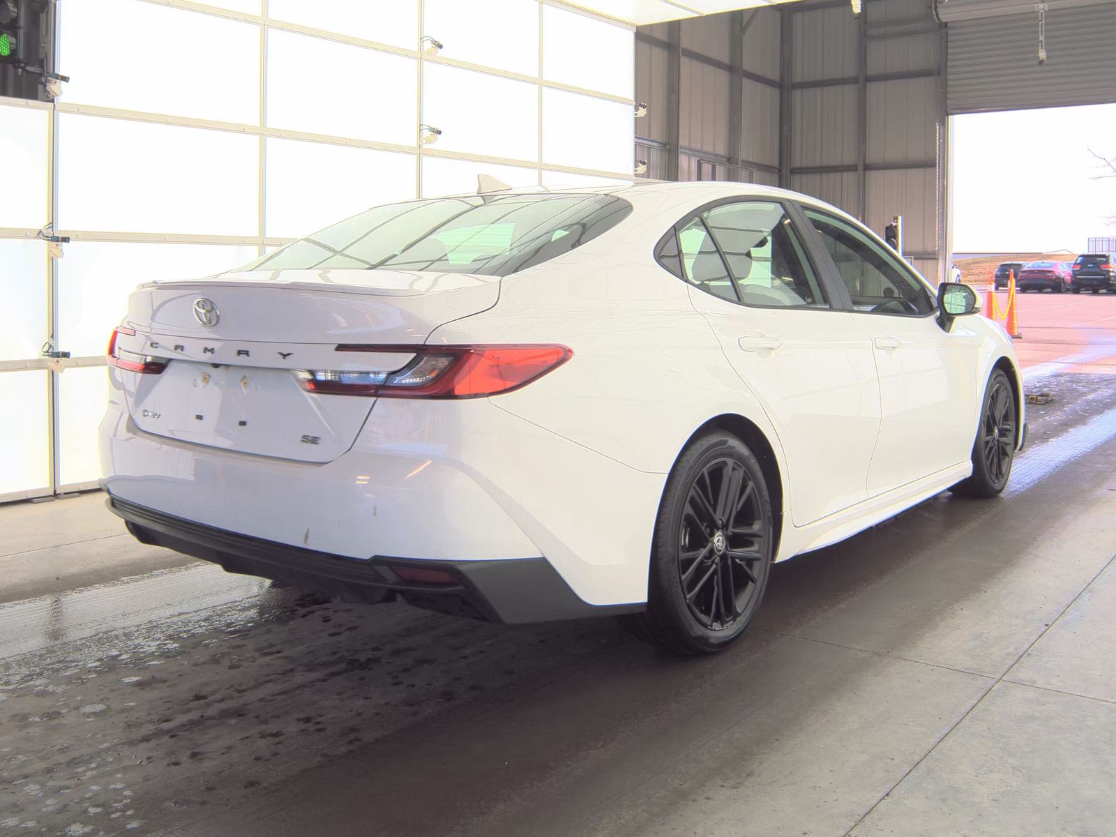 2025 Toyota Camry SE FWD