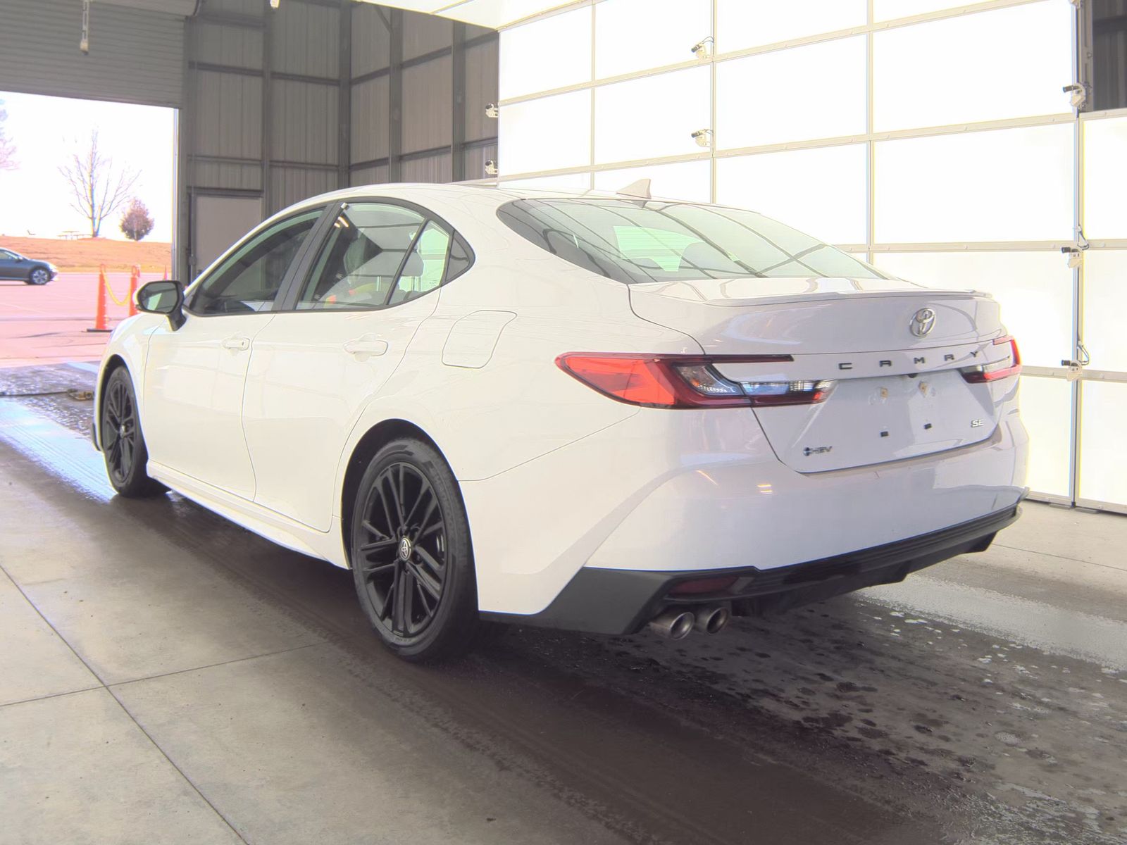 2025 Toyota Camry SE FWD