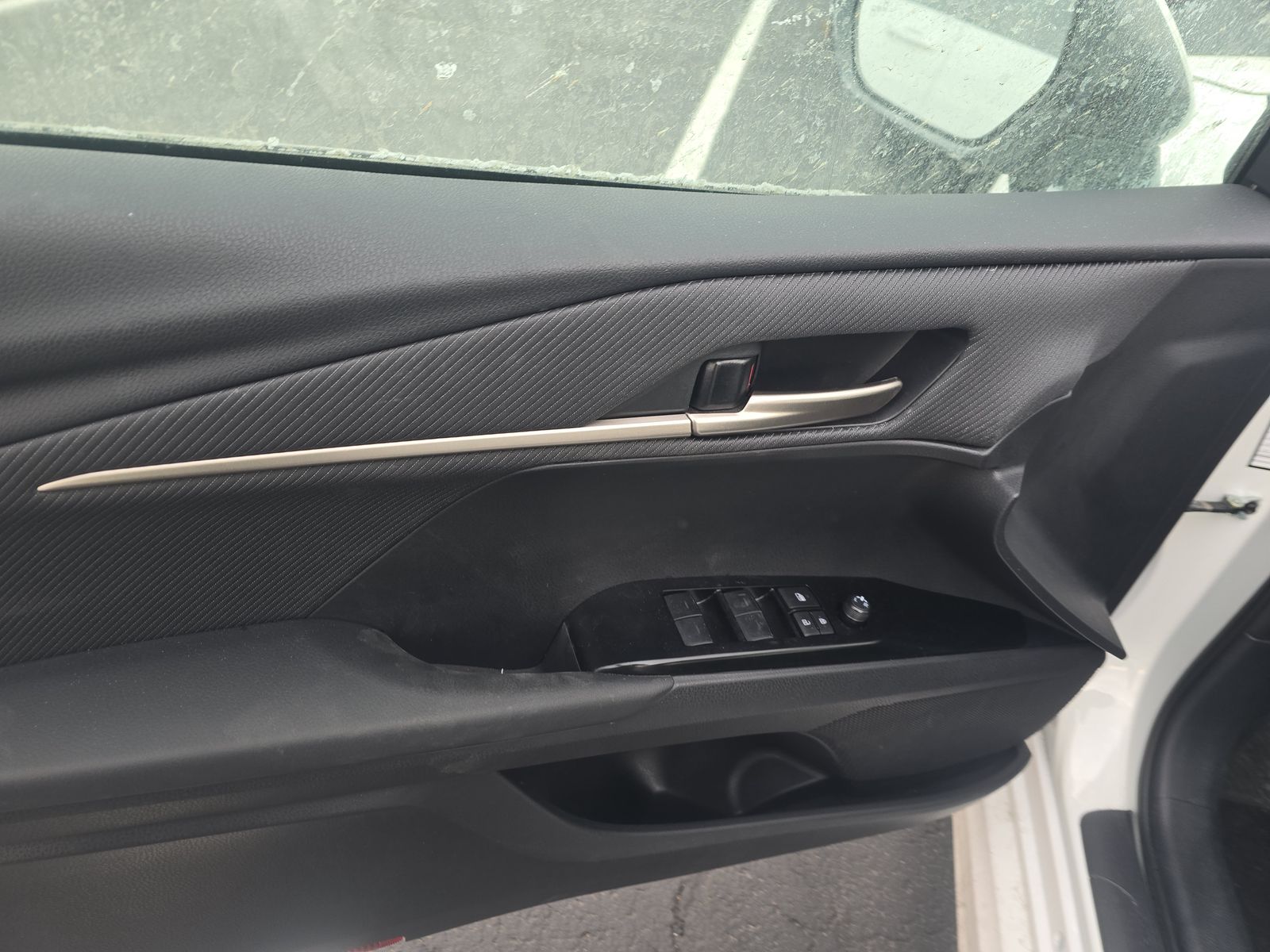 2025 Toyota Camry SE FWD